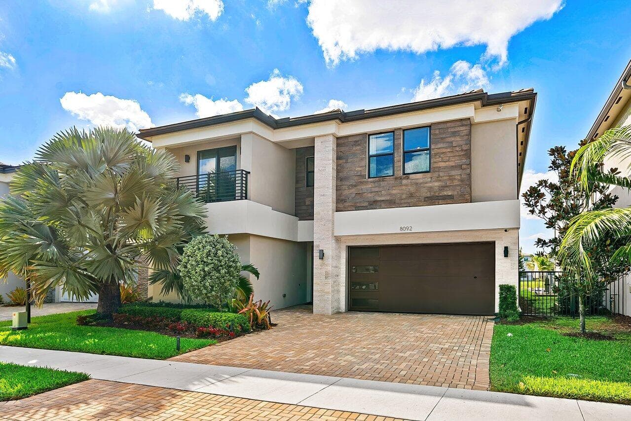 8092 Laurel Falls Drive, Boca Raton, FL 33496 — photo 2 of 60