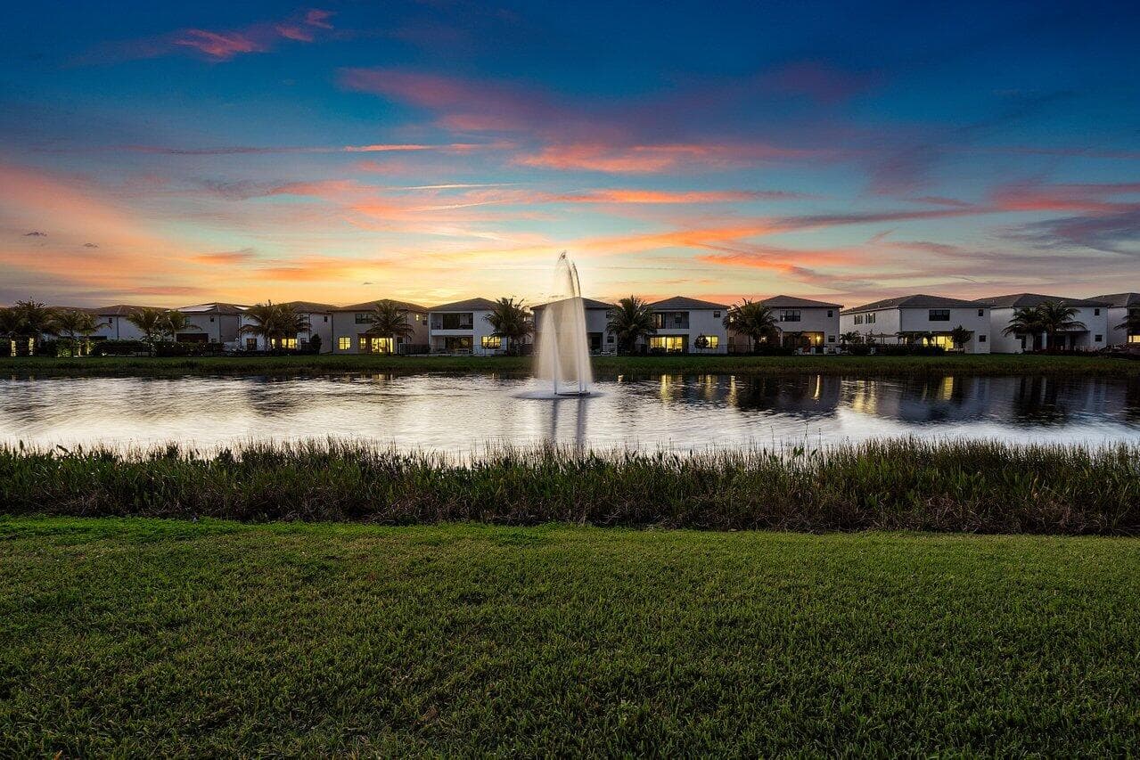 8092 Laurel Falls Drive, Boca Raton, FL 33496 — photo 40 of 60