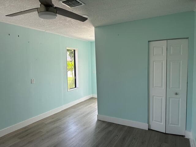907 SE Lake Street, Stuart, FL 34994 — photo 4 of 23
