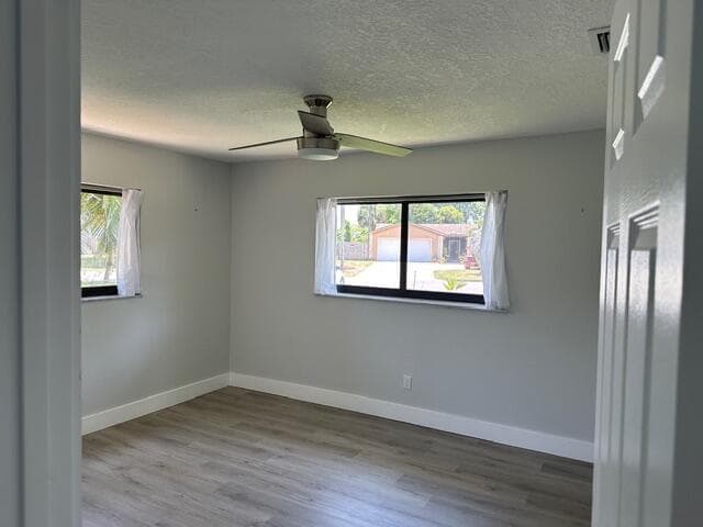 907 SE Lake Street, Stuart, FL 34994 — photo 7 of 23