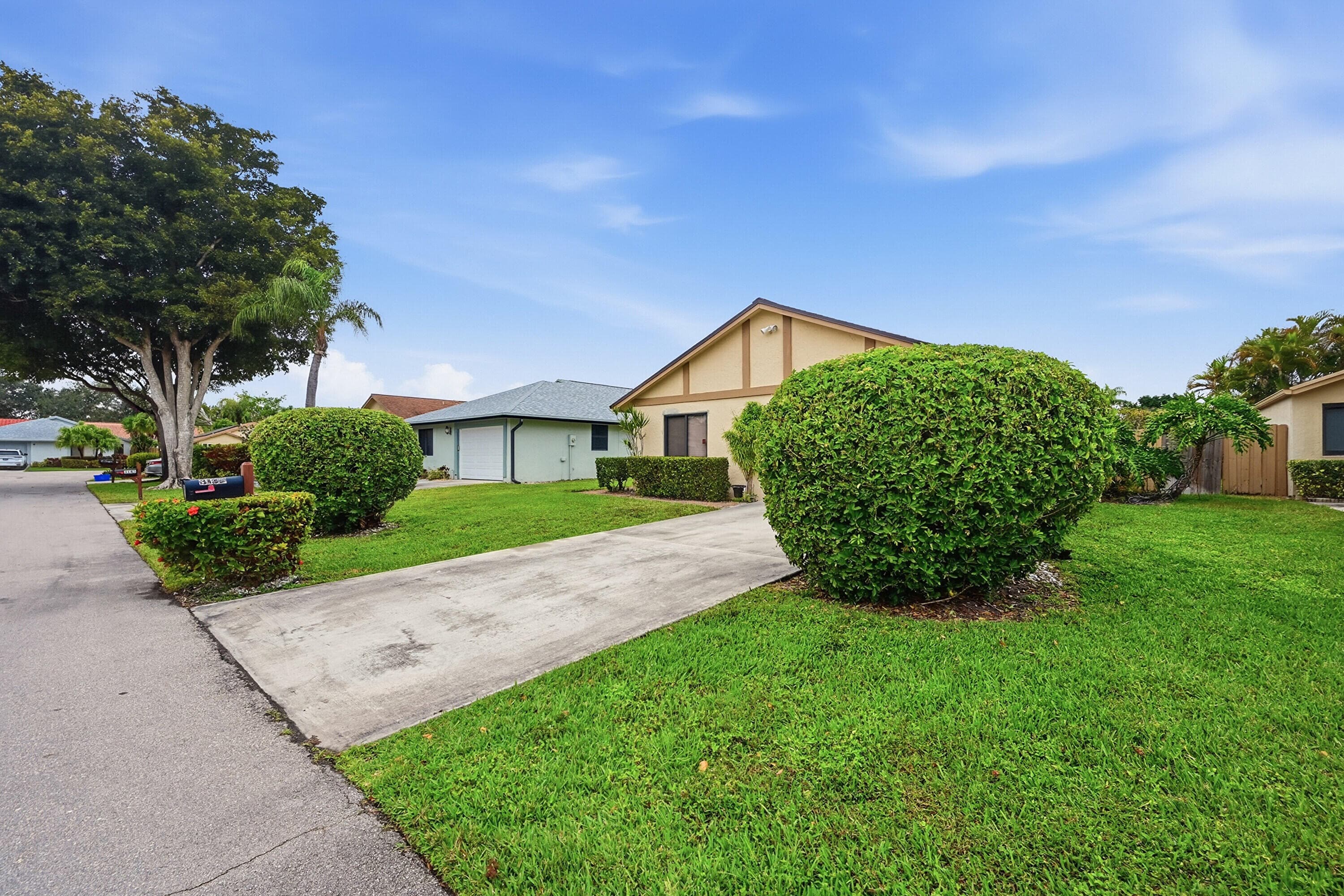 3135 NW 13th Street, Delray Beach, FL 33445 — photo 34 of 45