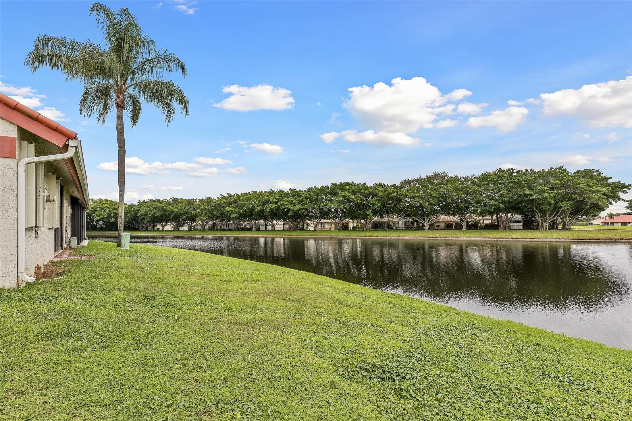 7841 Lexington Club Boulevard B, Delray Beach, FL 33446 — photo 27 of 47