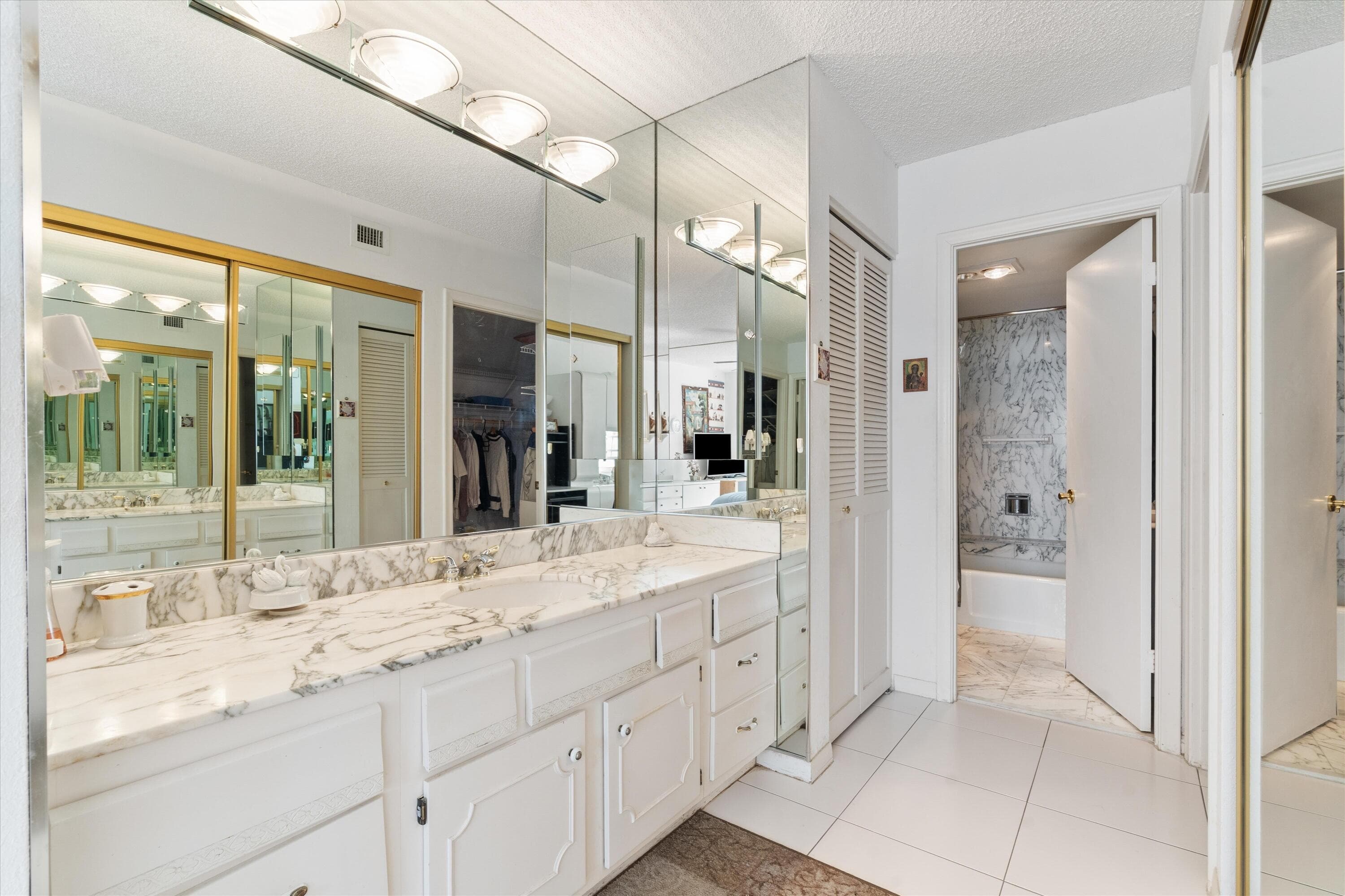 5100 N Ocean Boulevard 303, Lauderdale-By-The-Sea, FL 33308 — photo 15 of 35