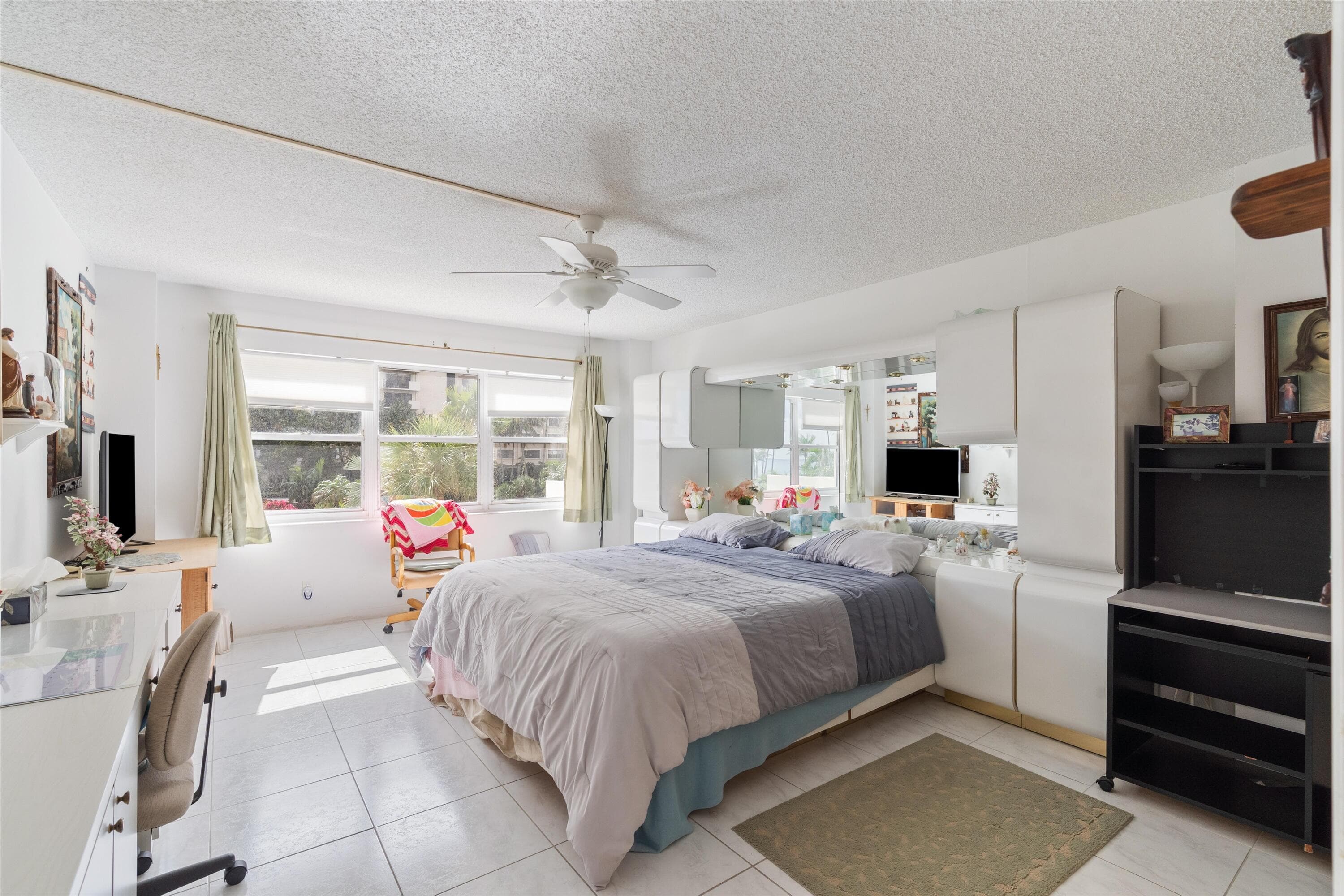 5100 N Ocean Boulevard 303, Lauderdale-By-The-Sea, FL 33308 — photo 12 of 35