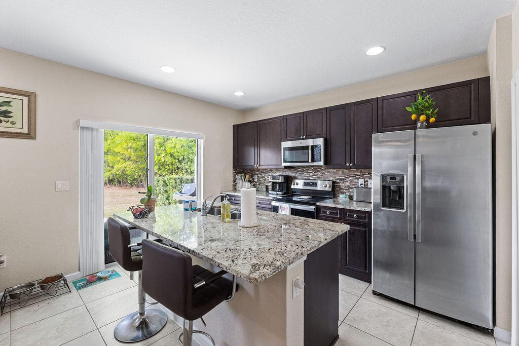 2550 NW Treviso Circle, Port St. Lucie, FL 34986 — photo 4 of 40