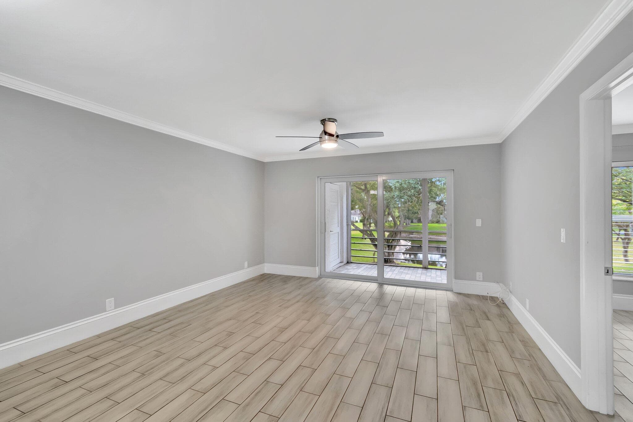 2900 Fiore Way 203, Delray Beach, FL 33445 — photo 9 of 35