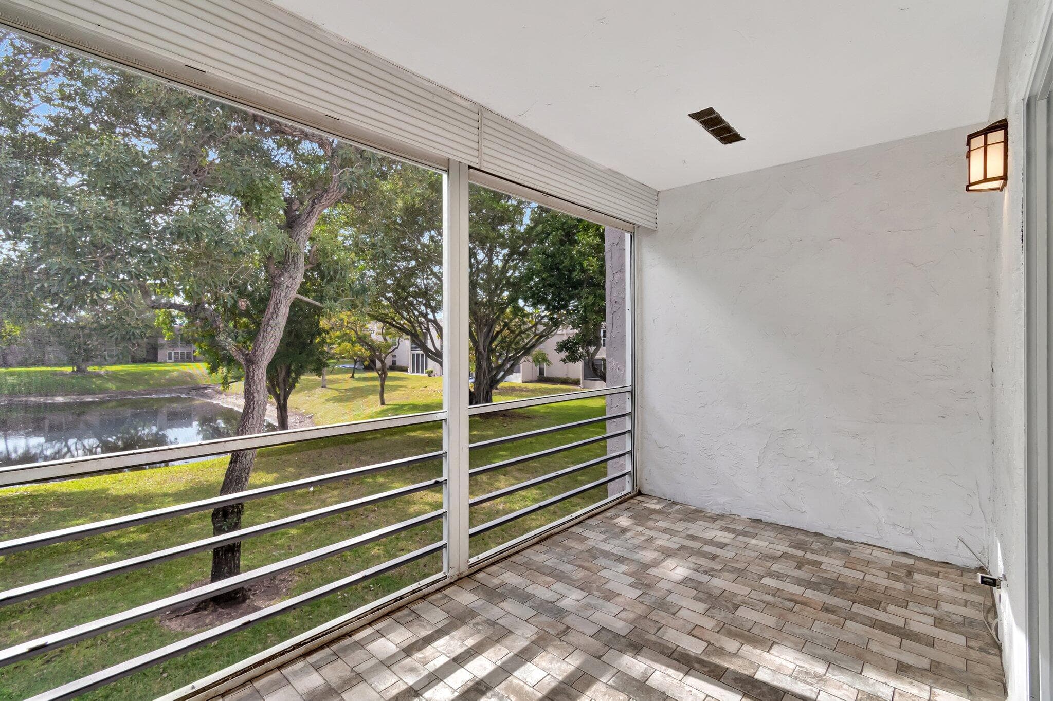 2900 Fiore Way 203, Delray Beach, FL 33445 — photo 27 of 35