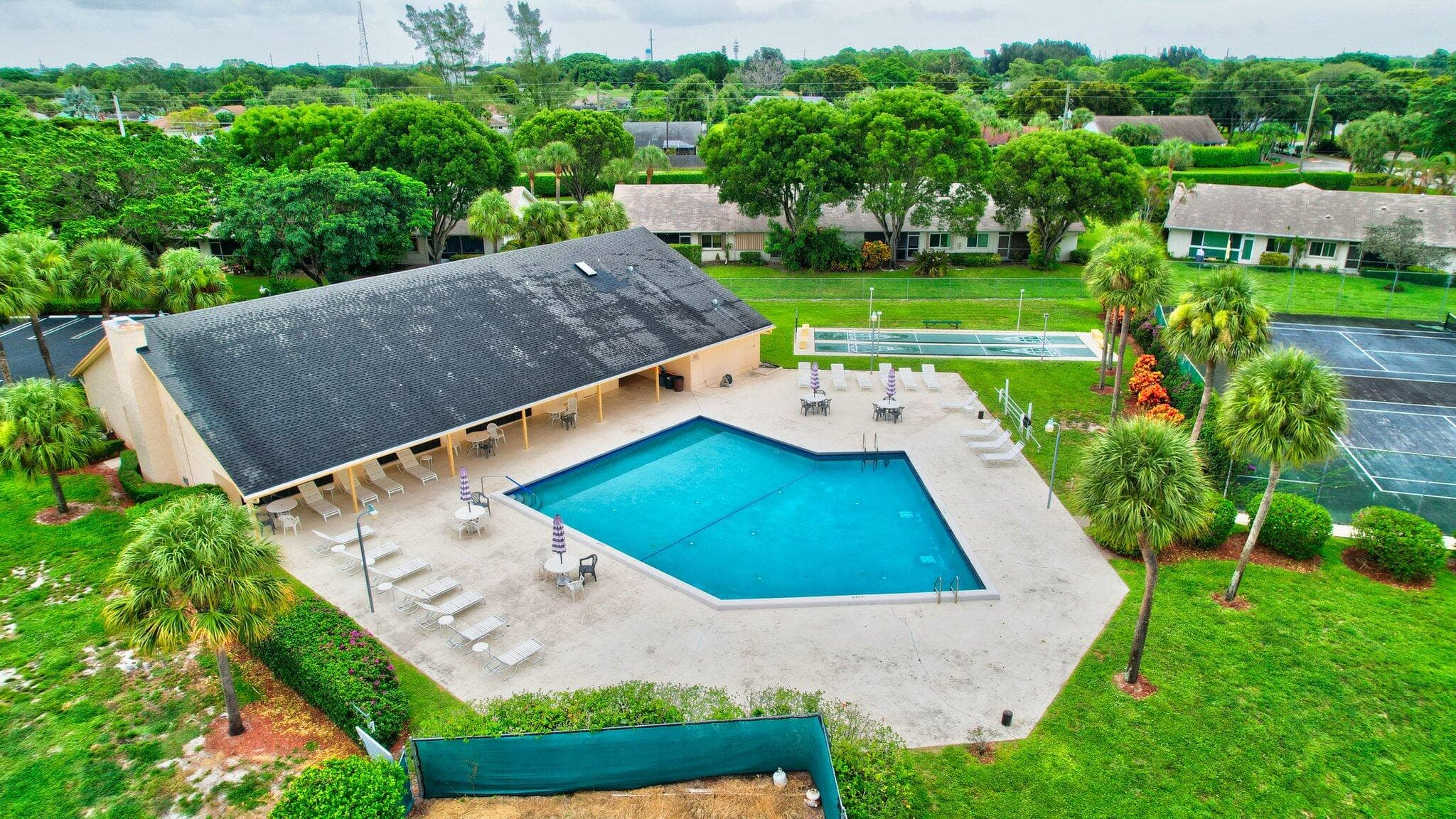 2900 Fiore Way 203, Delray Beach, FL 33445 — photo 33 of 35