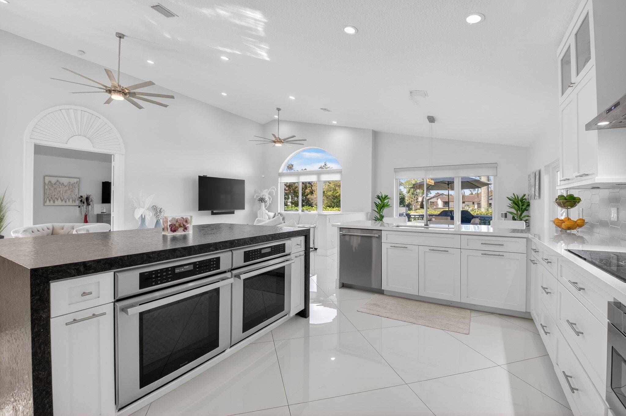 936 Greensward Lane, Delray Beach, FL 33445 — photo 11 of 43