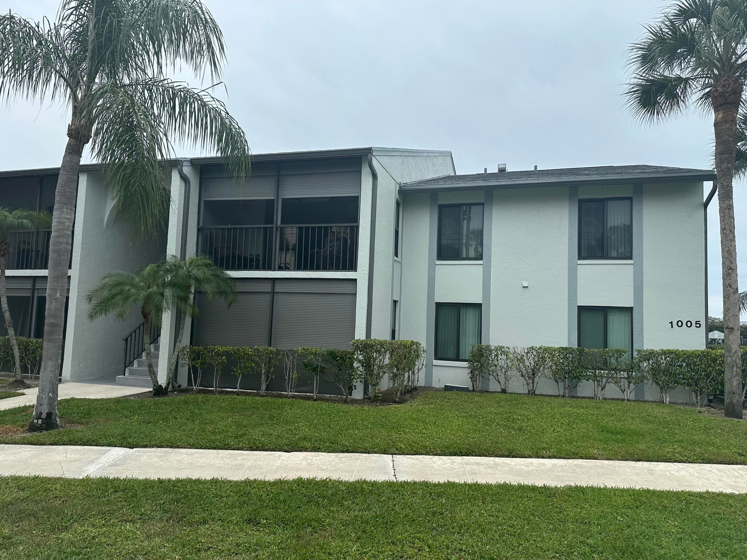 1005 Green Pine Blvd H-2, West Palm Beach, FL 33409 — photo 1 of 52