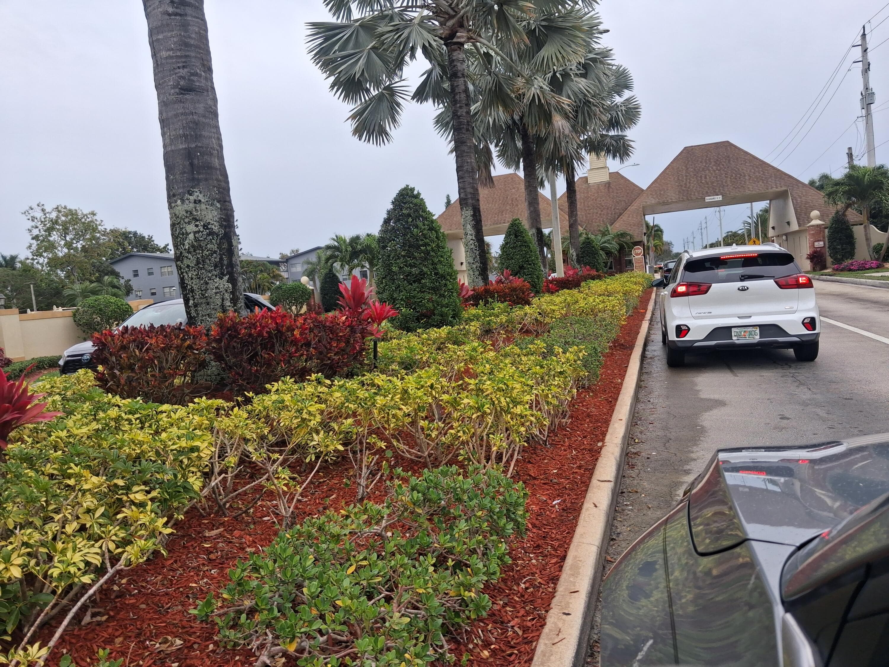 105 Suffolk C 105, Boca Raton, FL 33434 — photo 4 of 7