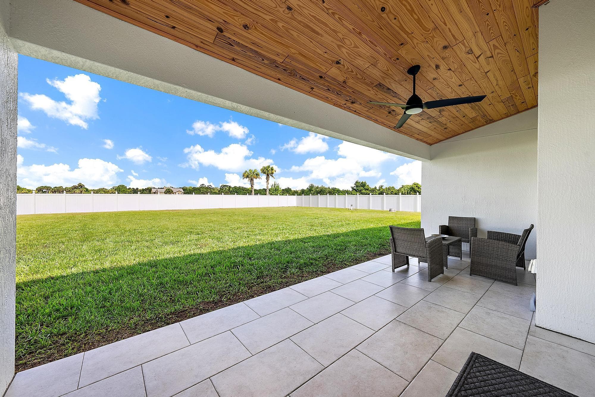 13615 SE 26th Lane, Okeechobee, FL 34974 — photo 8 of 46