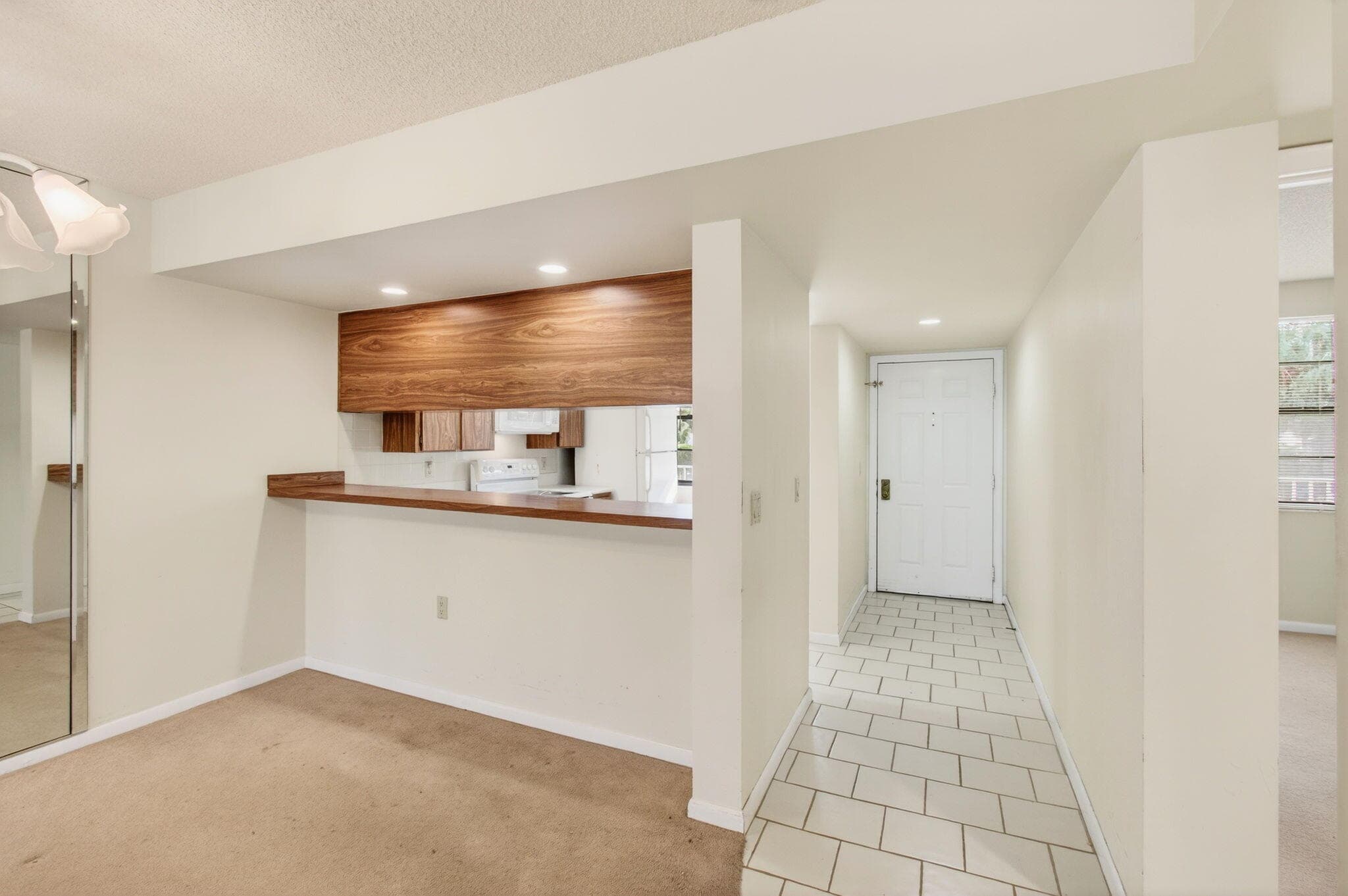 6049 Balboa Circle 205, Boca Raton, FL 33433 — photo 5 of 27