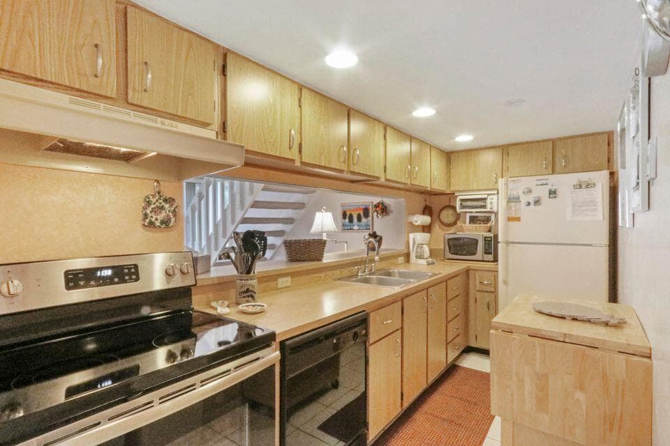 1605 S Us Highway 1 M2-215, Jupiter, FL 33477 — photo 10 of 38