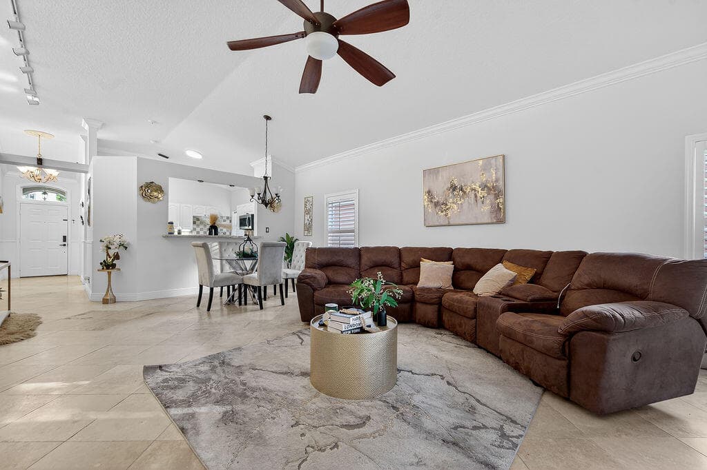 8063 Via Hacienda, Riviera Beach, FL 33418 — photo 21 of 42