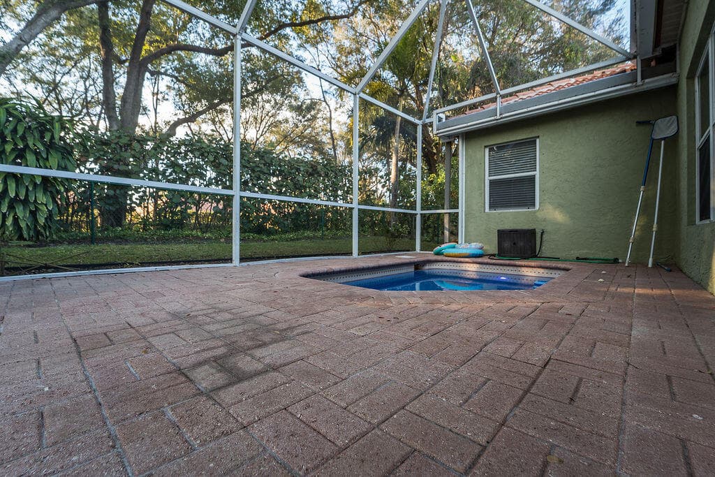 8063 Via Hacienda, Riviera Beach, FL 33418 — photo 26 of 42