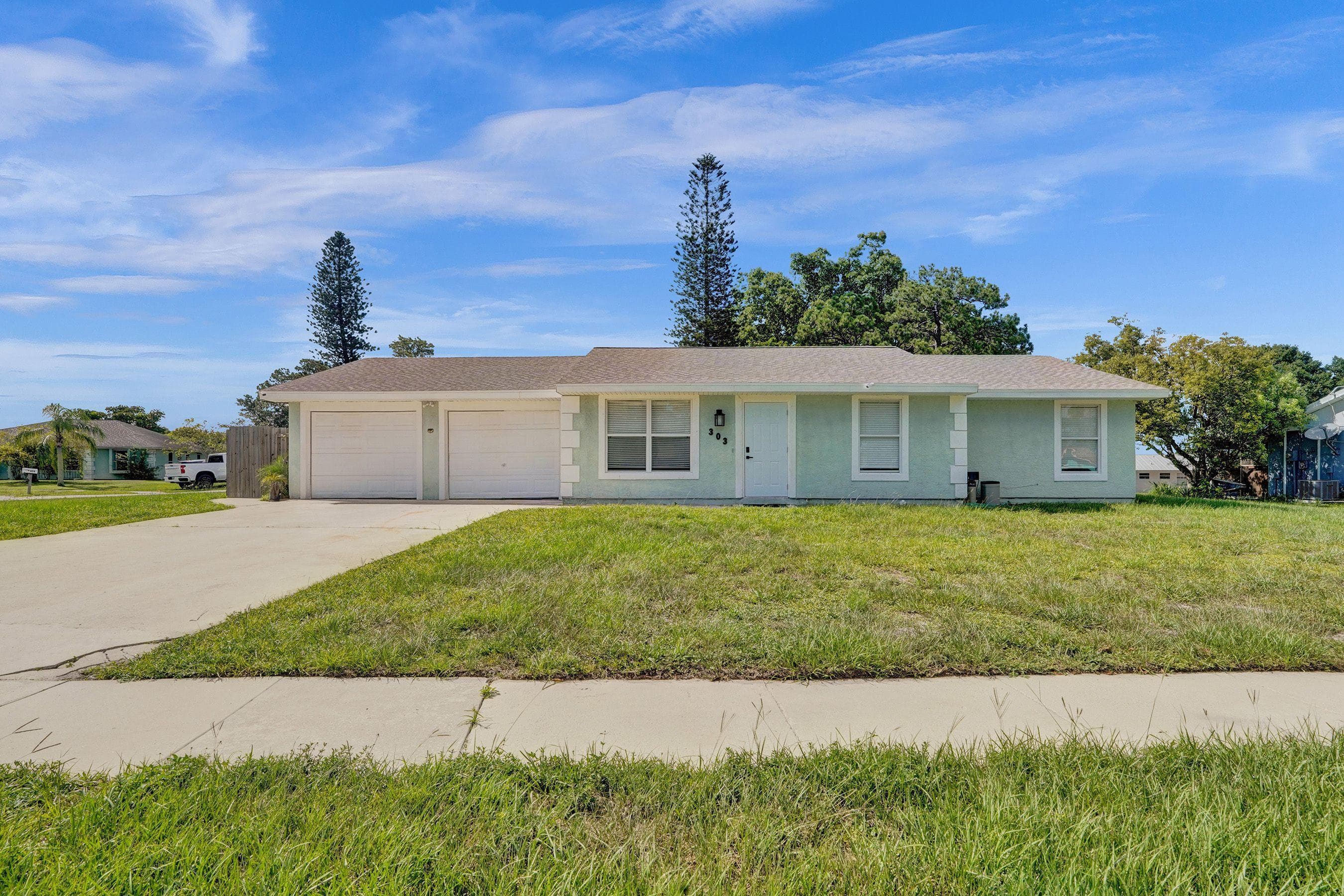 1075 W 30th Street, Riviera Beach, FL 33404 — photo 14 of 67