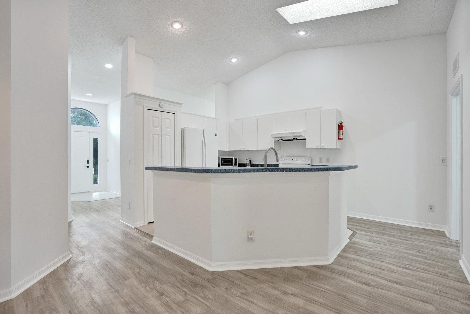 1075 W 30th Street, Riviera Beach, FL 33404 — photo 54 of 67