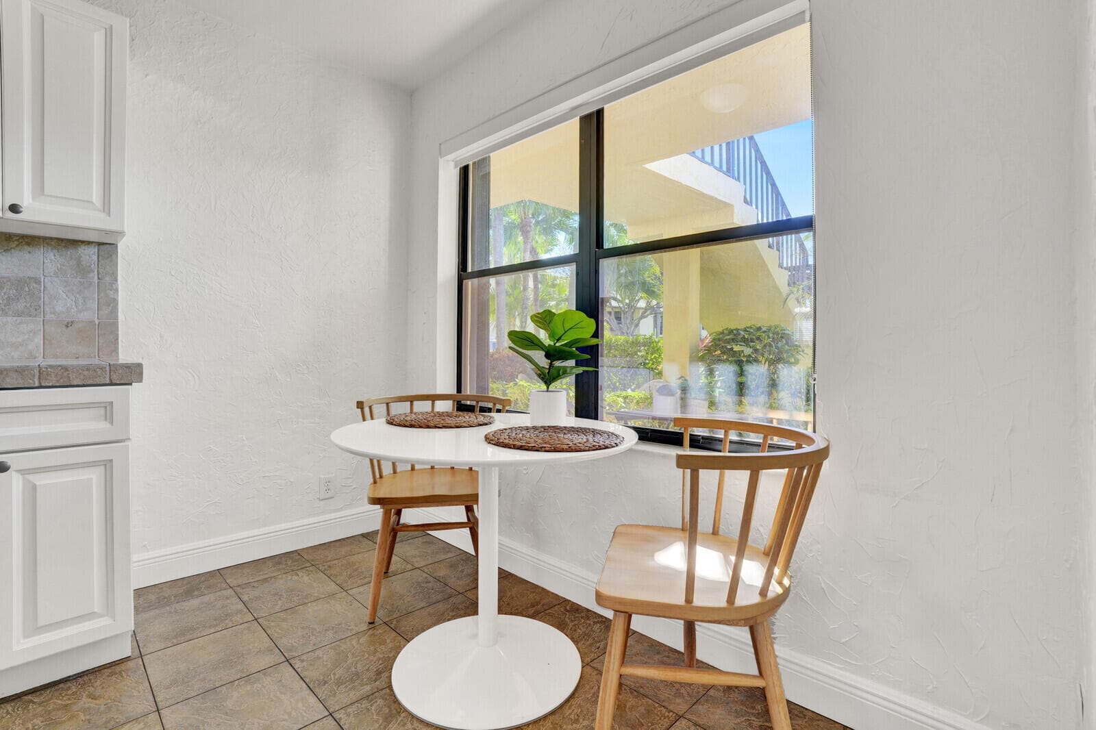 4715 Lucerne Lakes Boulevard E 103, Lake Worth, FL 33467 — photo 9 of 33