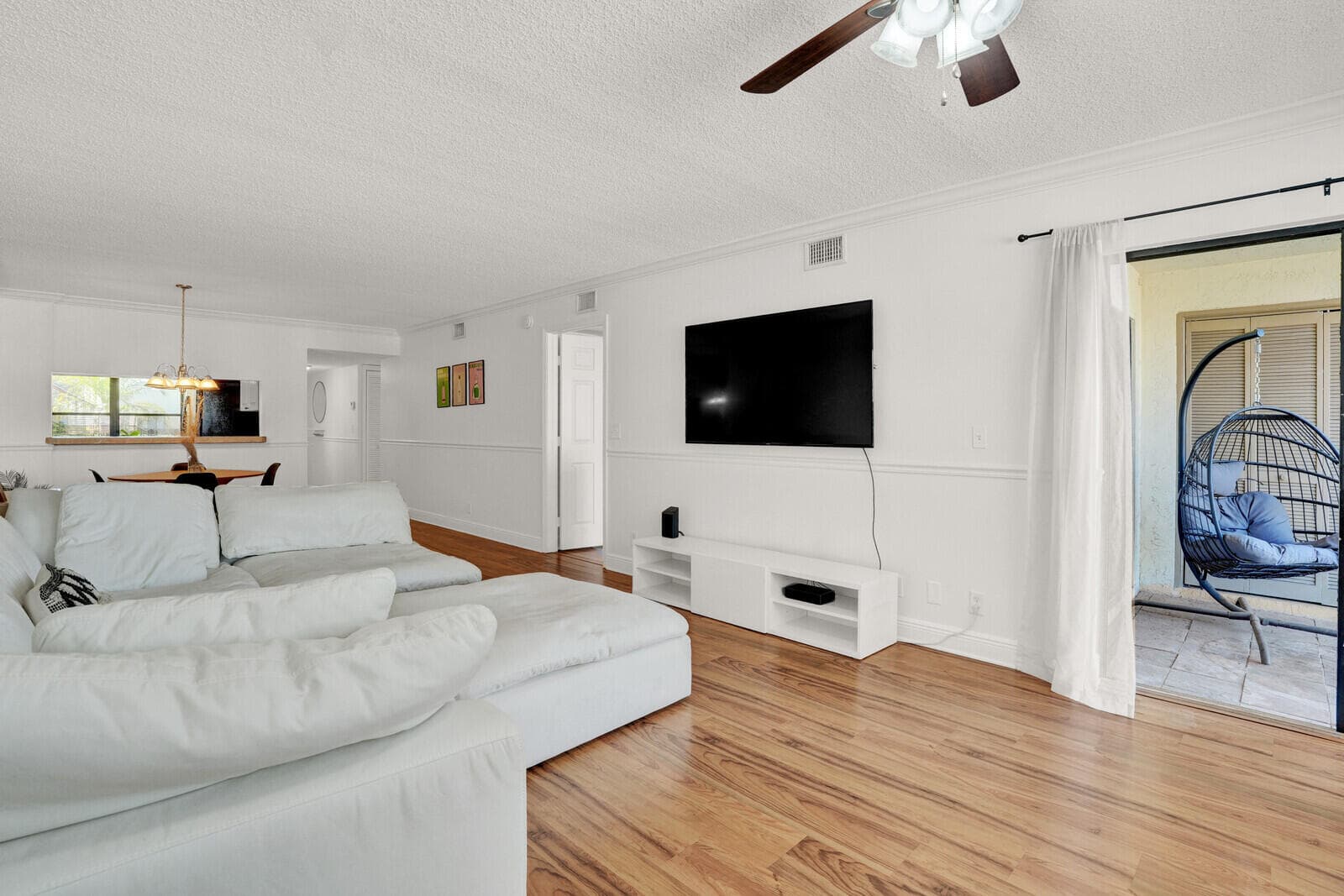 4715 Lucerne Lakes Boulevard E 103, Lake Worth, FL 33467 — photo 16 of 33