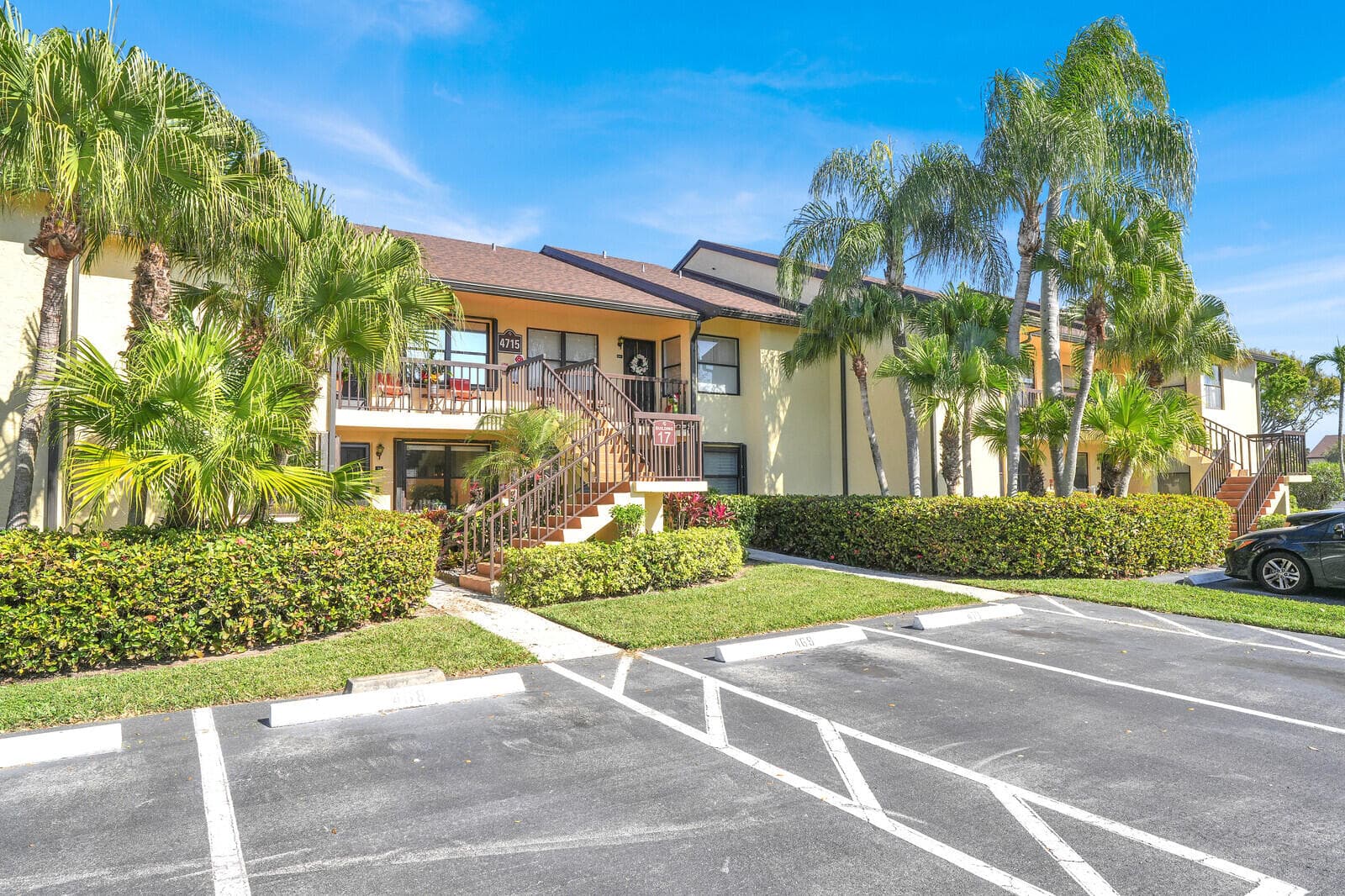 4715 Lucerne Lakes Boulevard E 103, Lake Worth, FL 33467 — photo 24 of 33