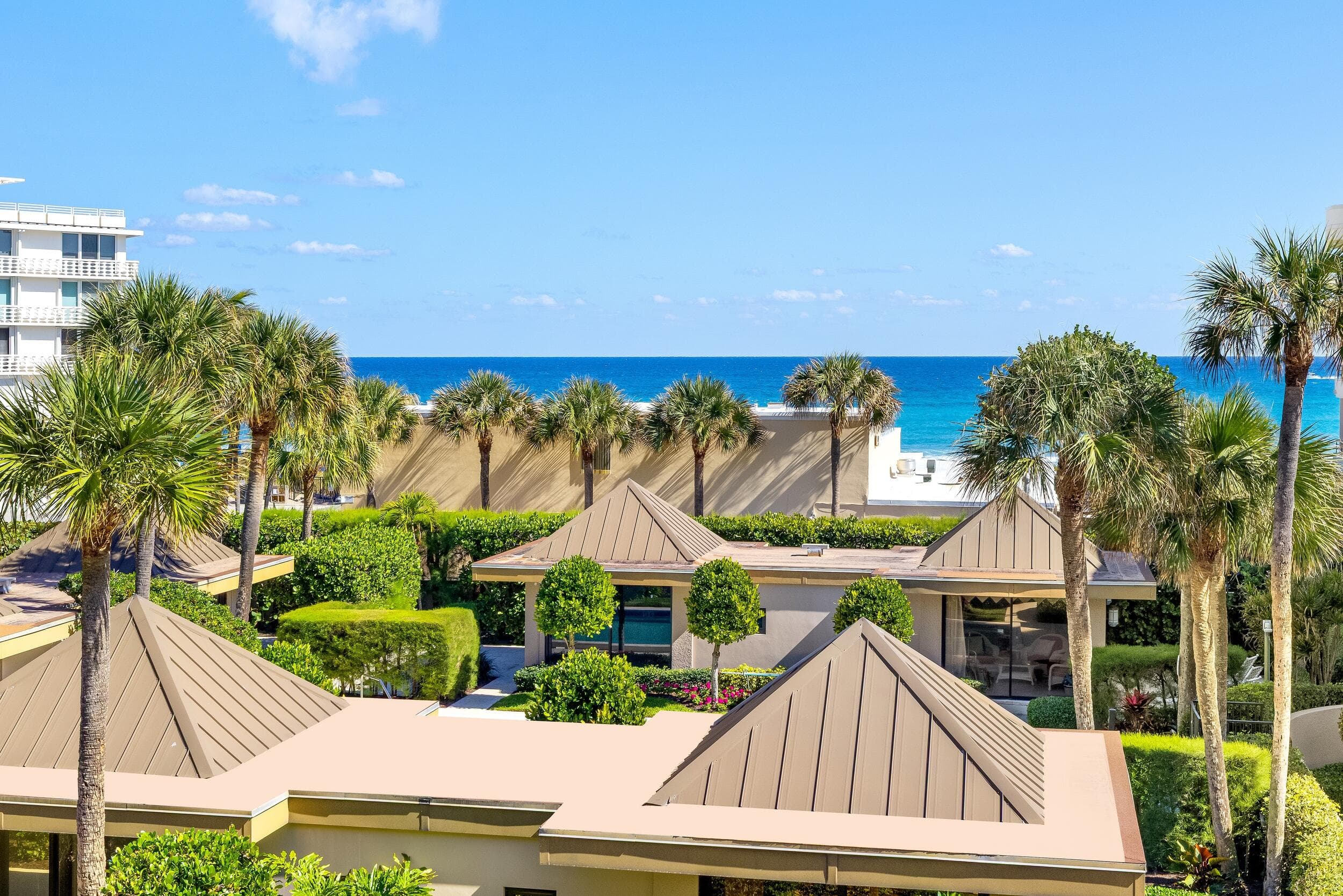120 Sunset Avenue W 3 D, Palm Beach, FL 33480 — photo 3 of 41