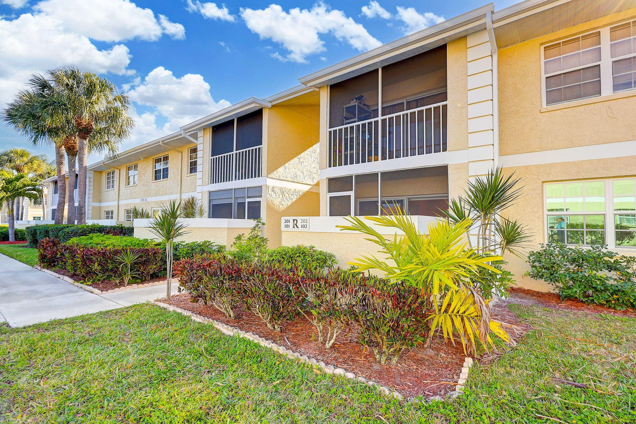 1558 SE Royal Green Circle 101, Port St. Lucie, FL 34952 — photo 27 of 36
