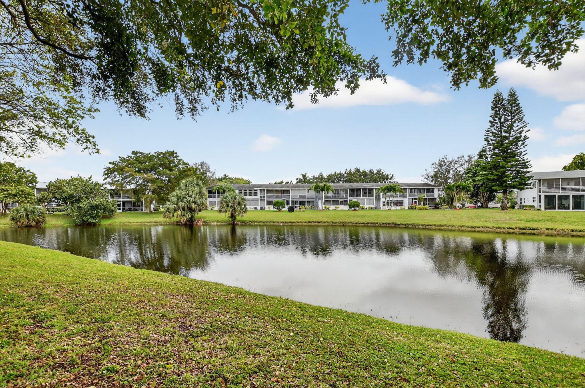 477 Tilford V, Deerfield Beach, FL 33442 — photo 32 of 81
