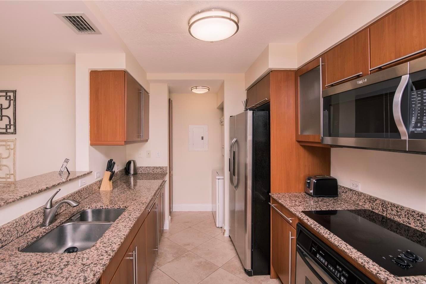 2080 S Ocean Drive Ph8, Hallandale Beach, FL 33009 — photo 24 of 55
