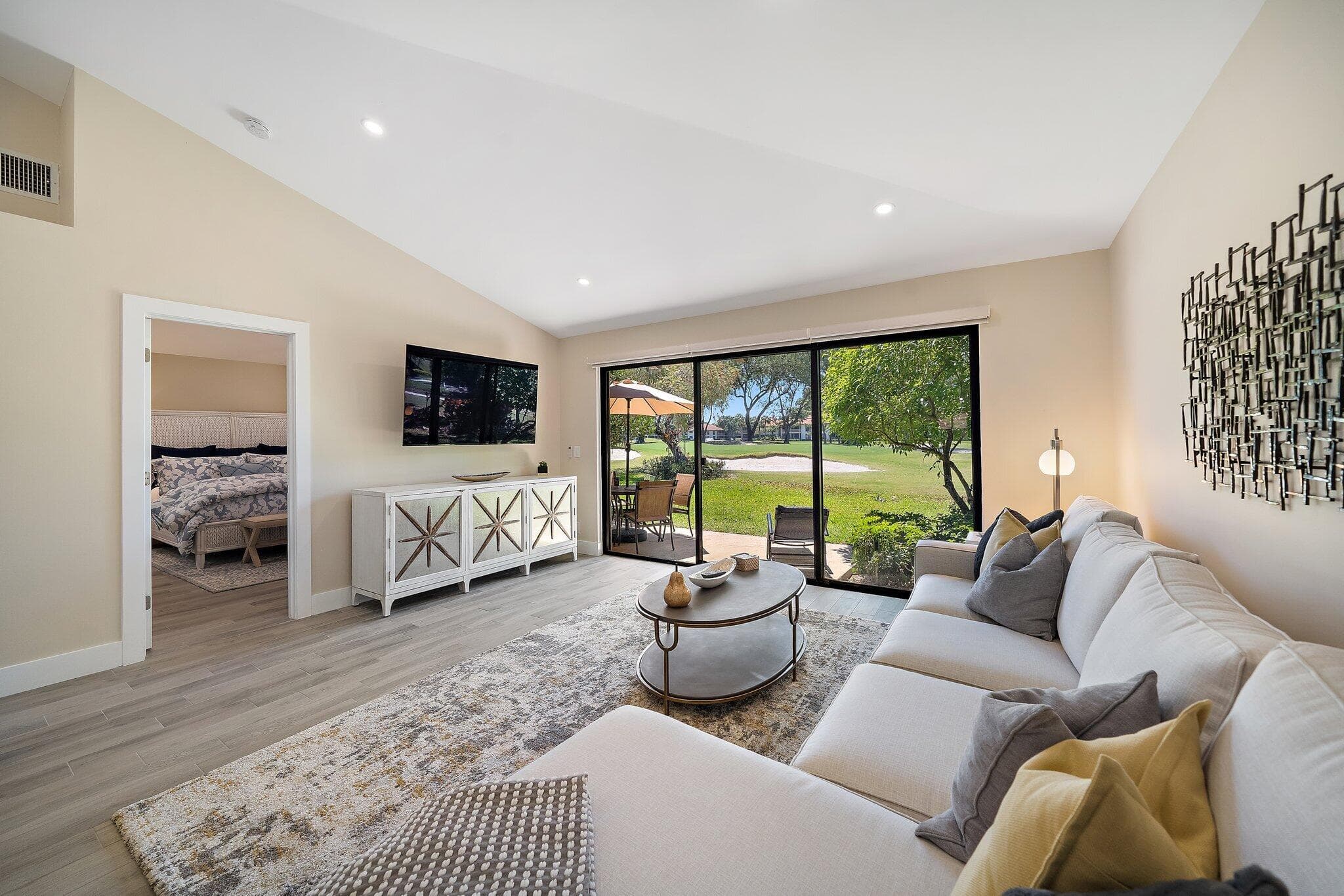 821 Club Drive, Palm Beach Gardens, FL 33418 — photo 8 of 28