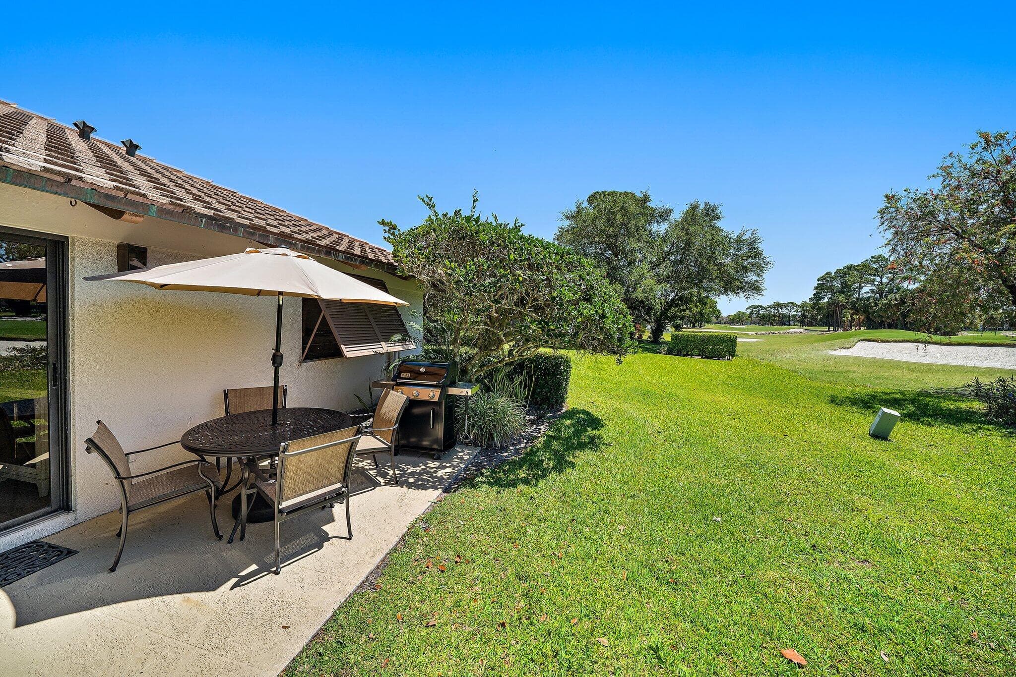 821 Club Drive, Palm Beach Gardens, FL 33418 — photo 21 of 28