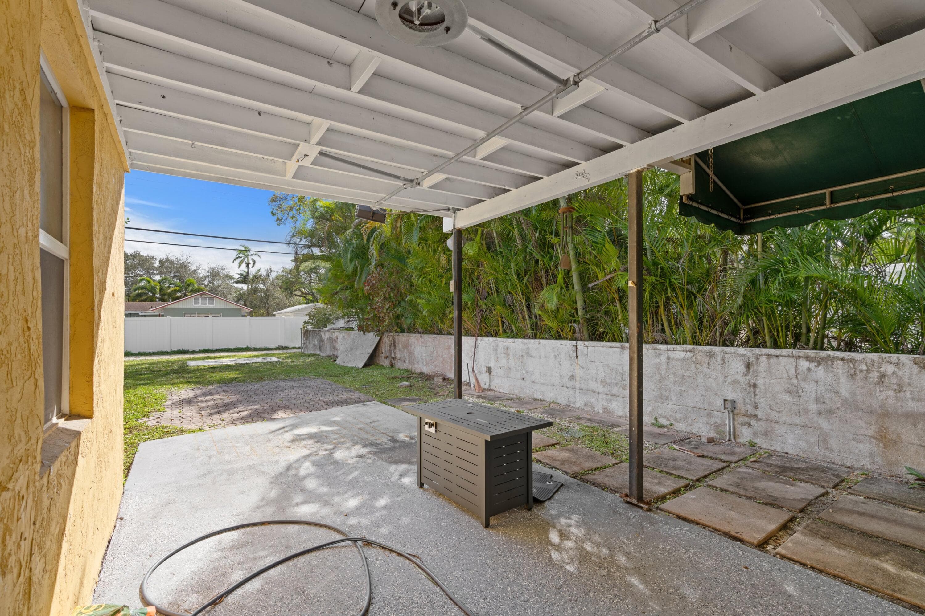 516 SW 17th Street, Fort Lauderdale, FL 33315 — photo 12 of 24