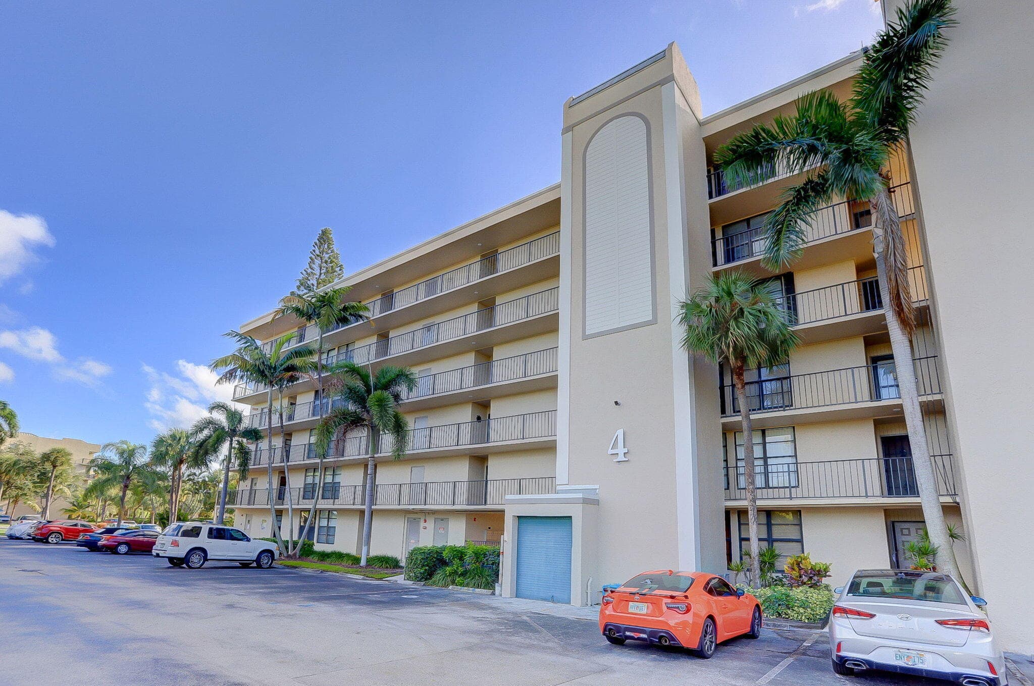 4 Royal Palm Way 6020, Boca Raton, FL 33432 — photo 30 of 38