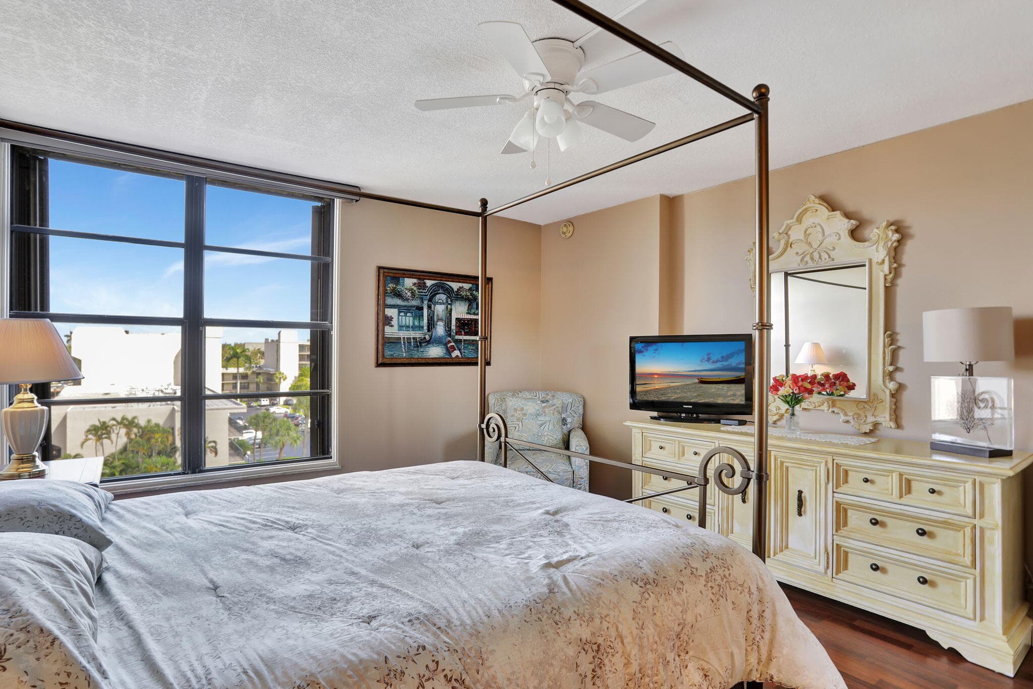 4 Royal Palm Way 6020, Boca Raton, FL 33432 — photo 16 of 38