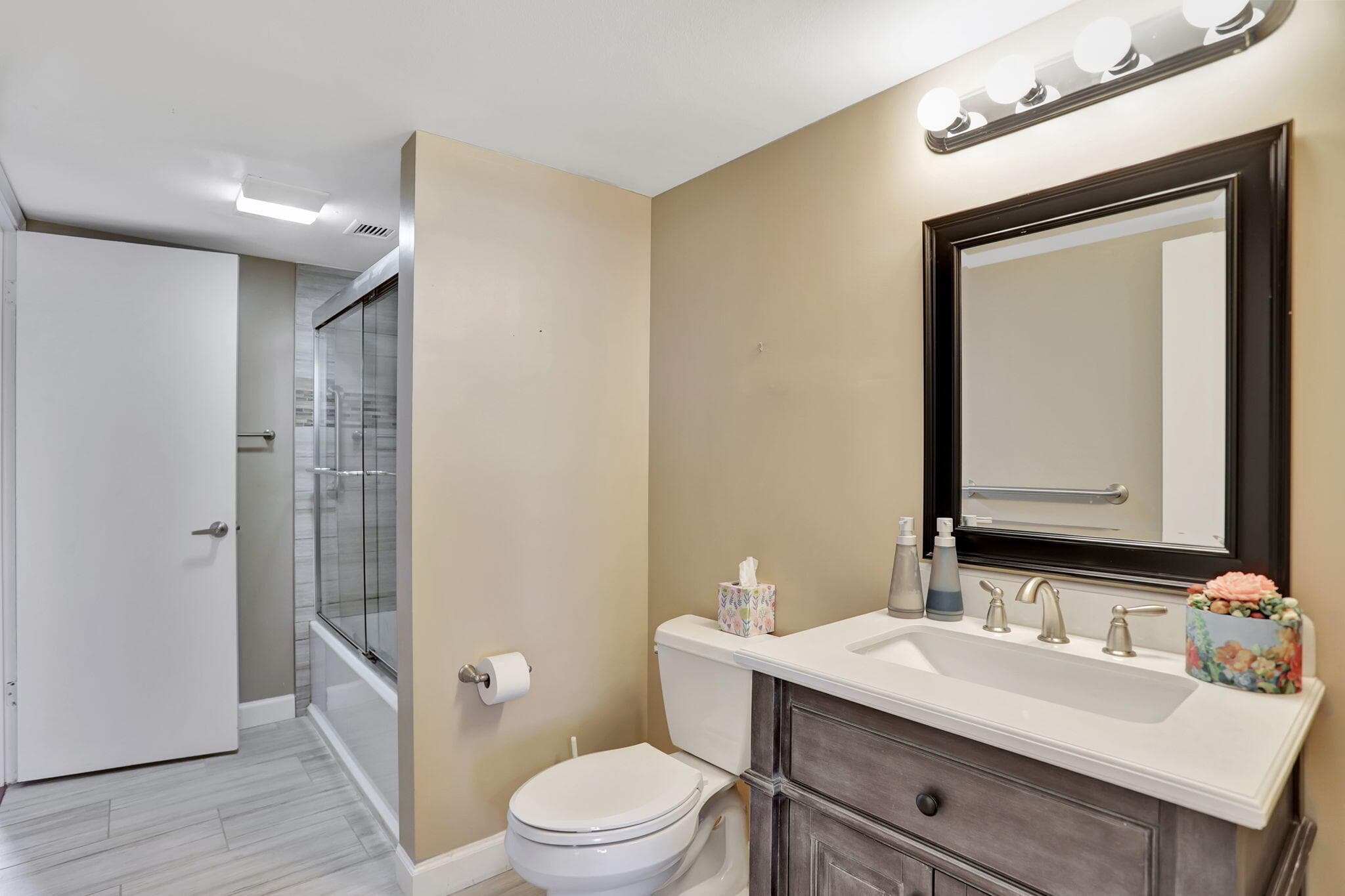 4 Royal Palm Way 6020, Boca Raton, FL 33432 — photo 19 of 38