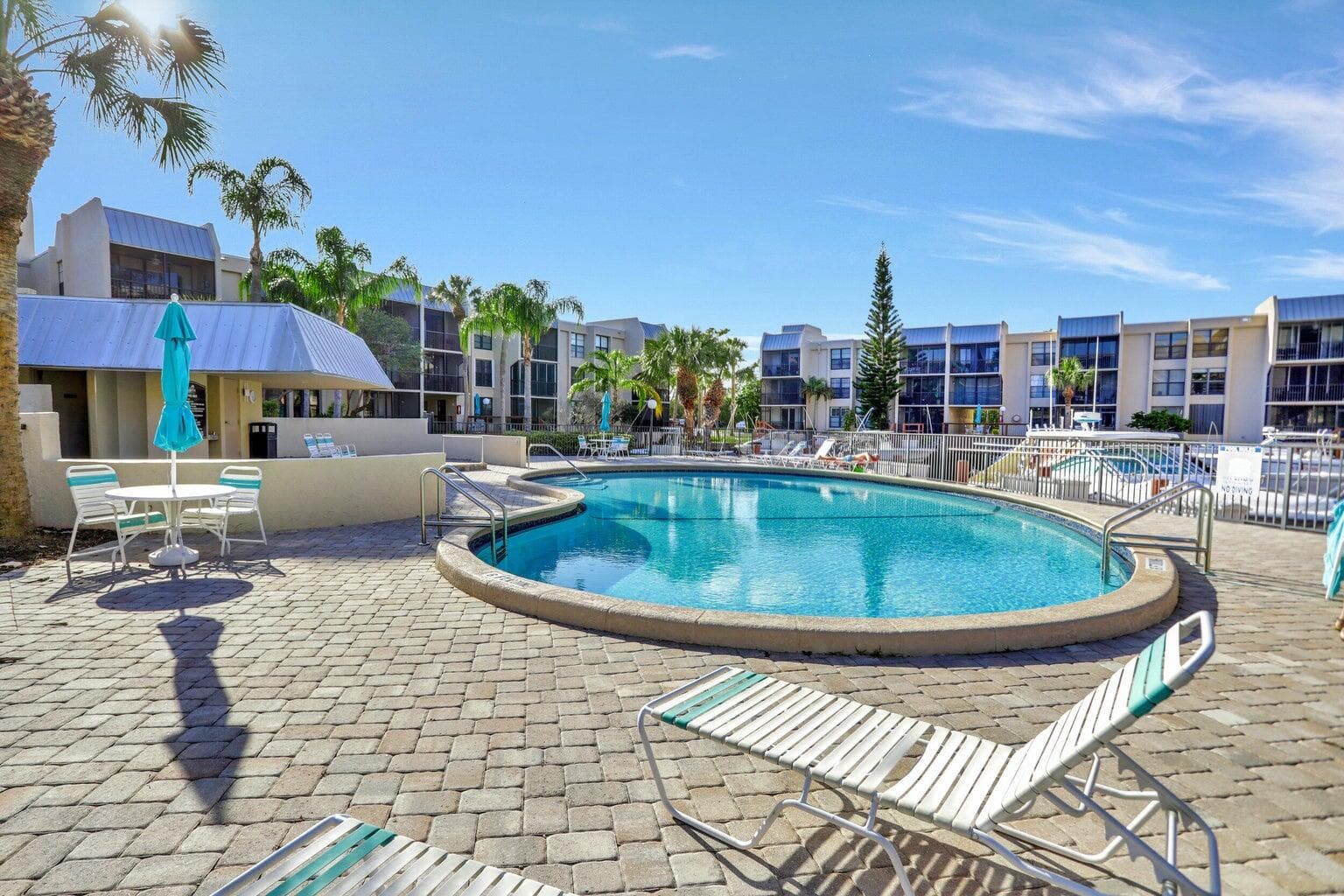 4 Royal Palm Way 6020, Boca Raton, FL 33432 — photo 35 of 38