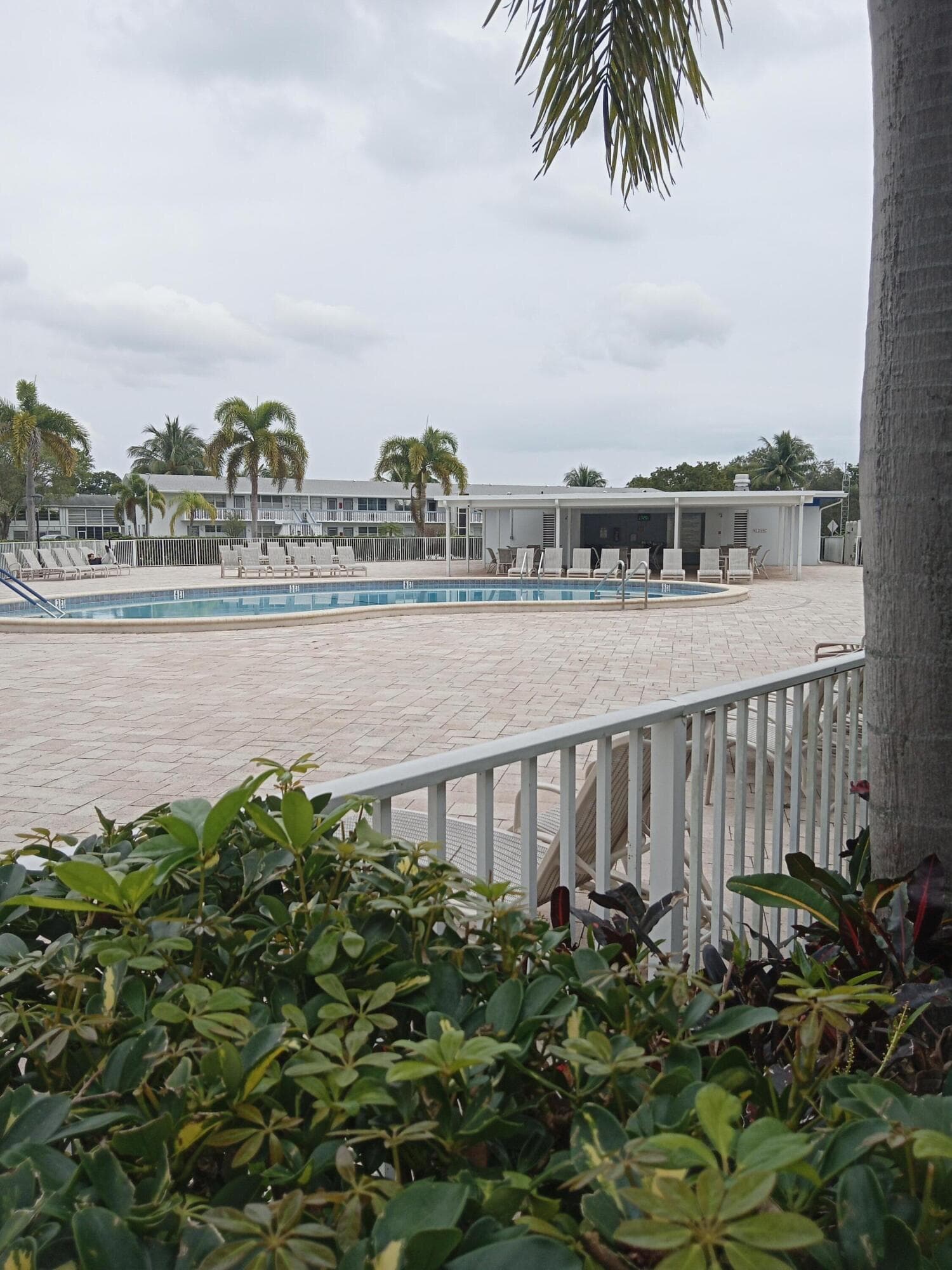302 Markham N 302, Deerfield Beach, FL 33442 — photo 2 of 4