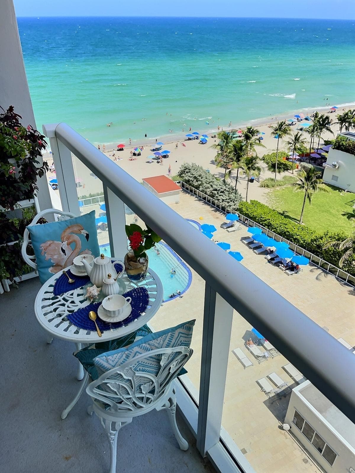 19201 Collins Avenue 809, Sunny Isles Beach, FL 33160 — photo 4 of 28