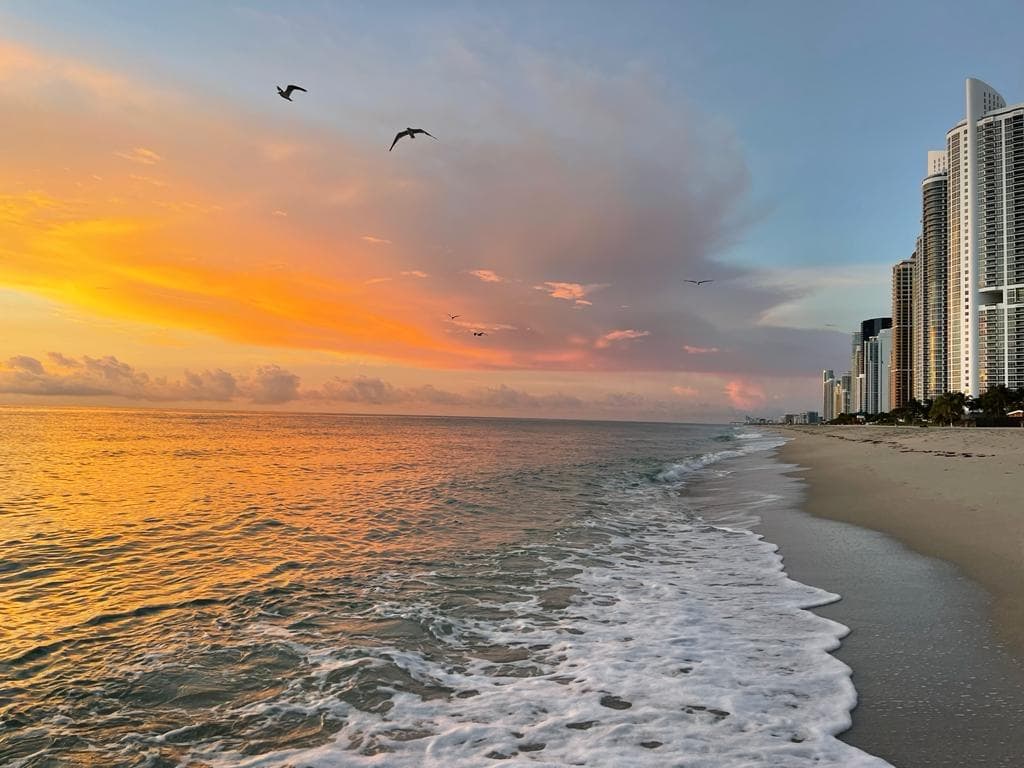 19201 Collins Avenue 809, Sunny Isles Beach, FL 33160 — photo 18 of 28