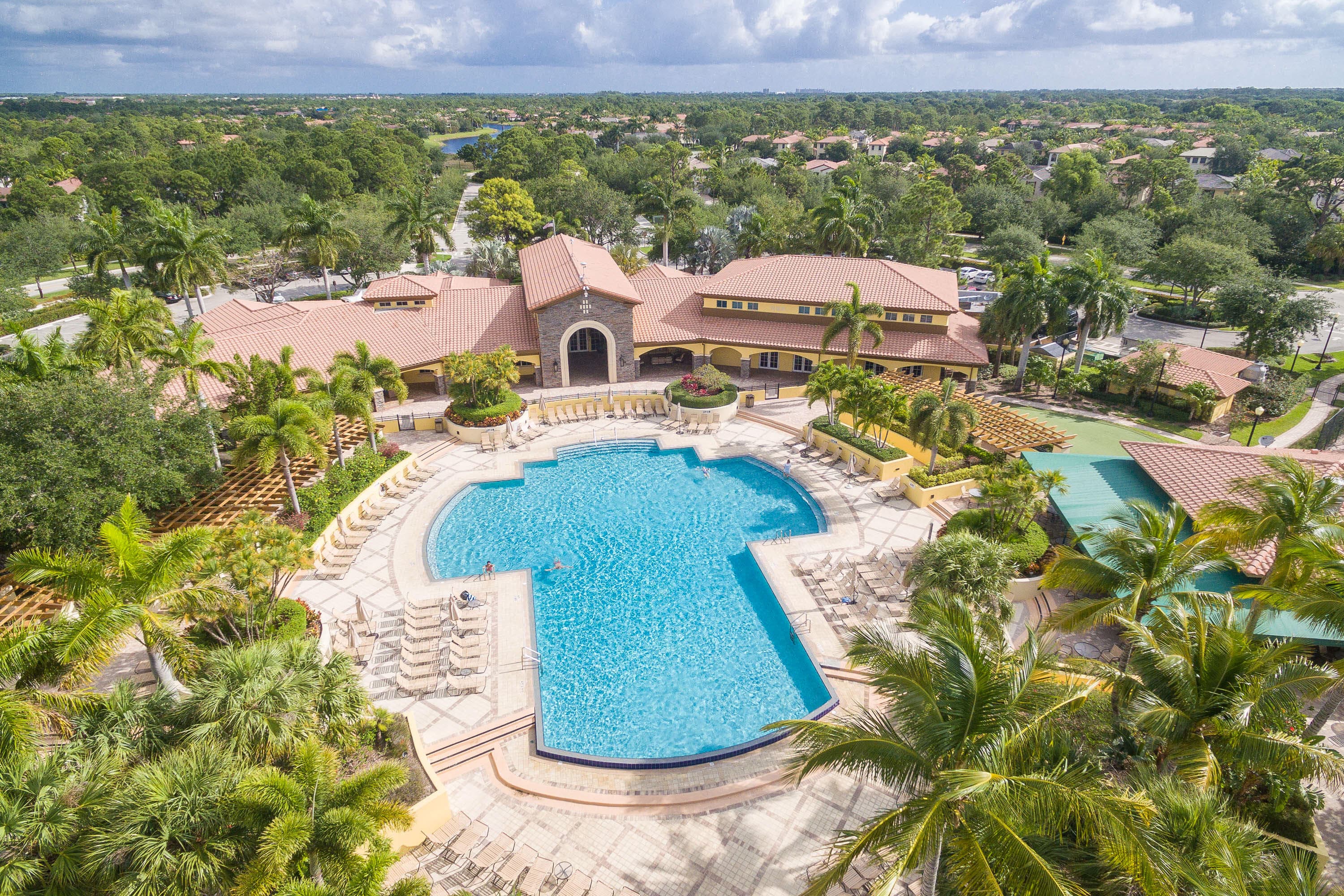 627 Castle Drive, Palm Beach Gardens, FL 33410 — photo 46 of 66