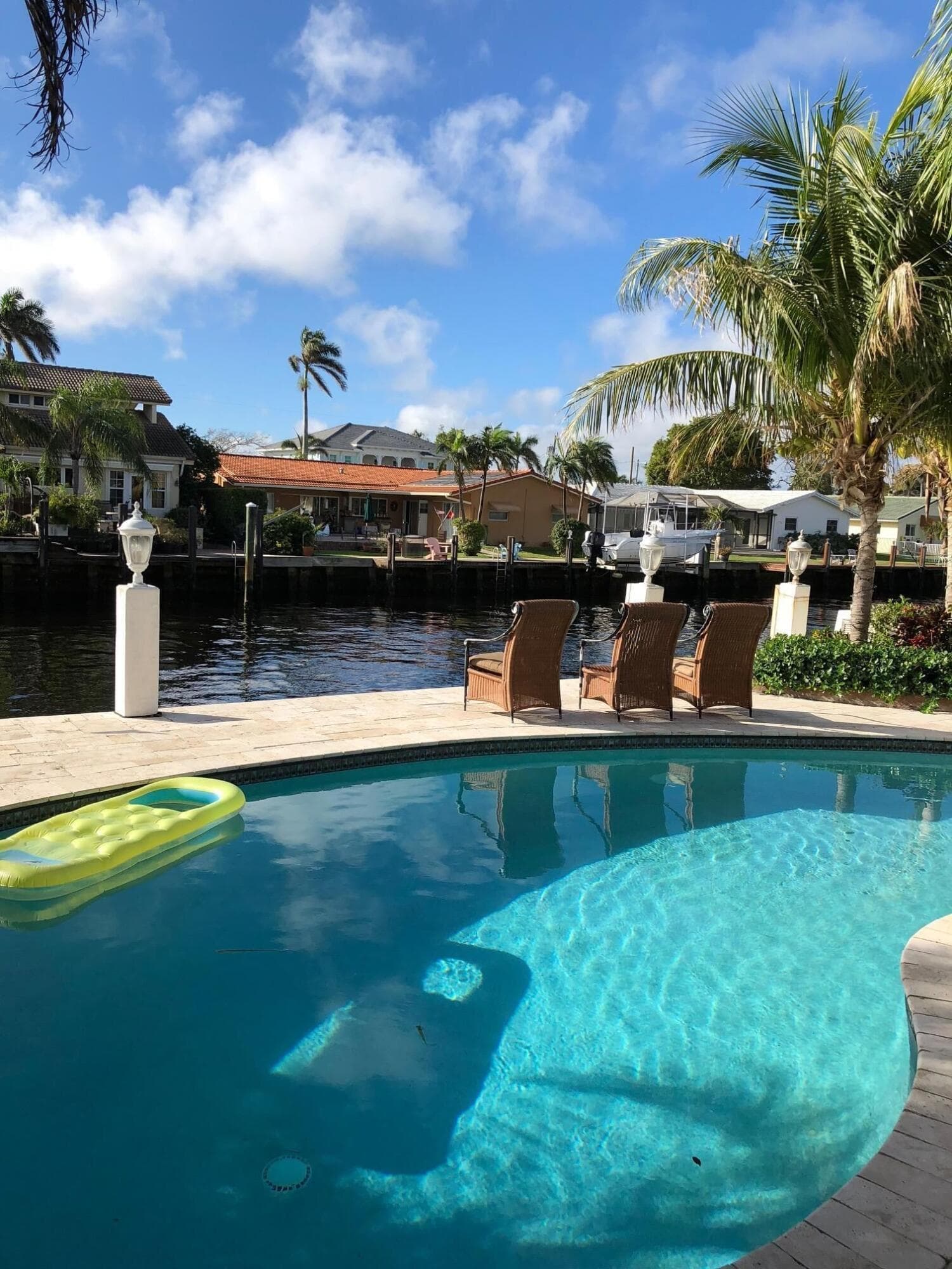 2740 NE 10th Street, Pompano Beach, FL 33062 — photo 3 of 16