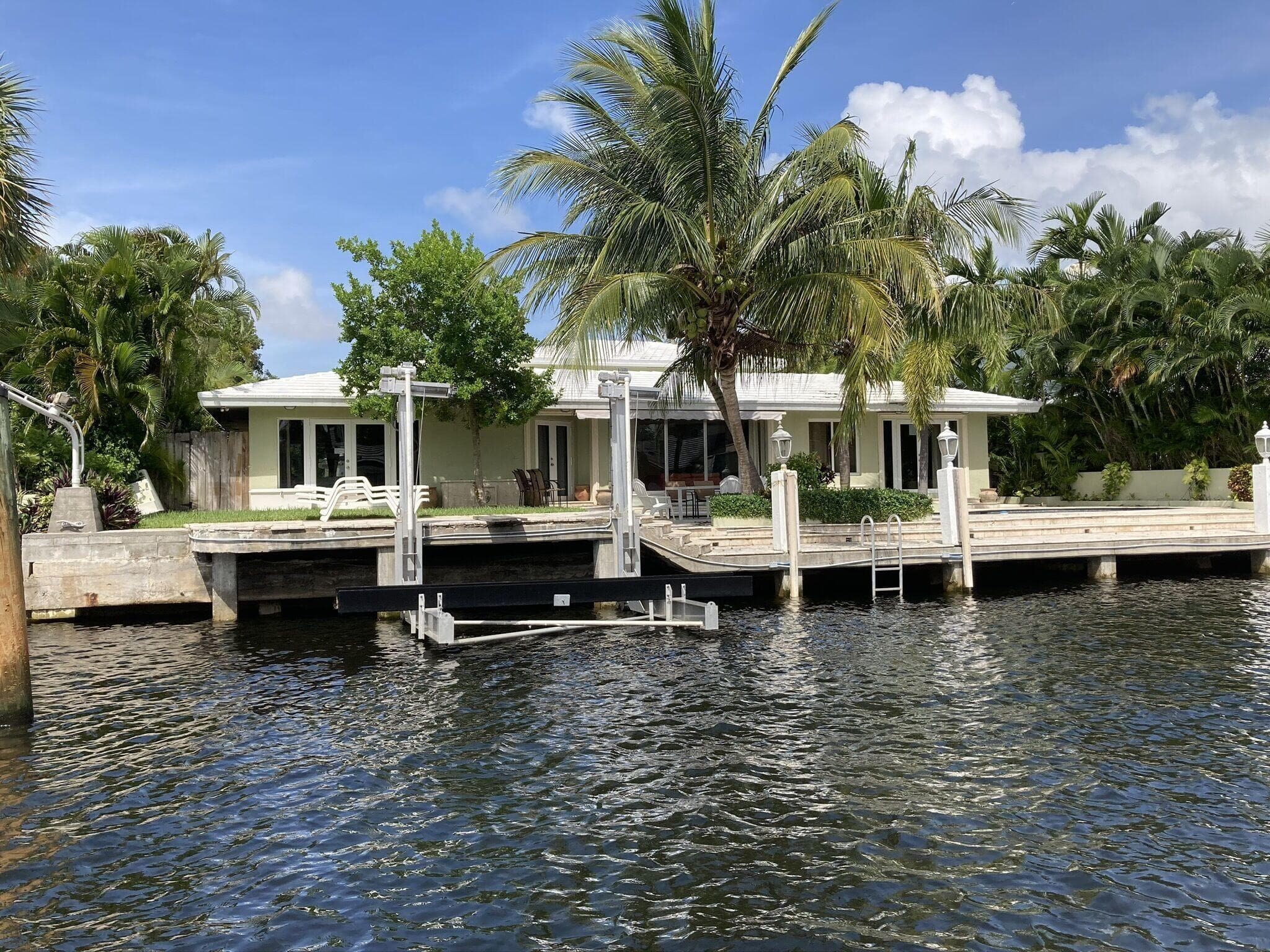 2740 NE 10th Street, Pompano Beach, FL 33062 — photo 5 of 16