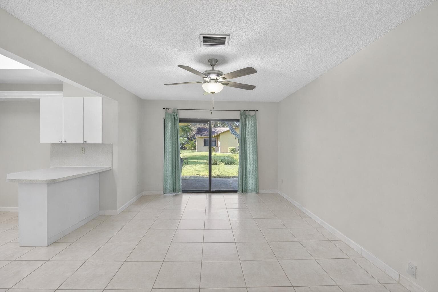 738 NW 24th Avenue, Delray Beach, FL 33445 — photo 7 of 45