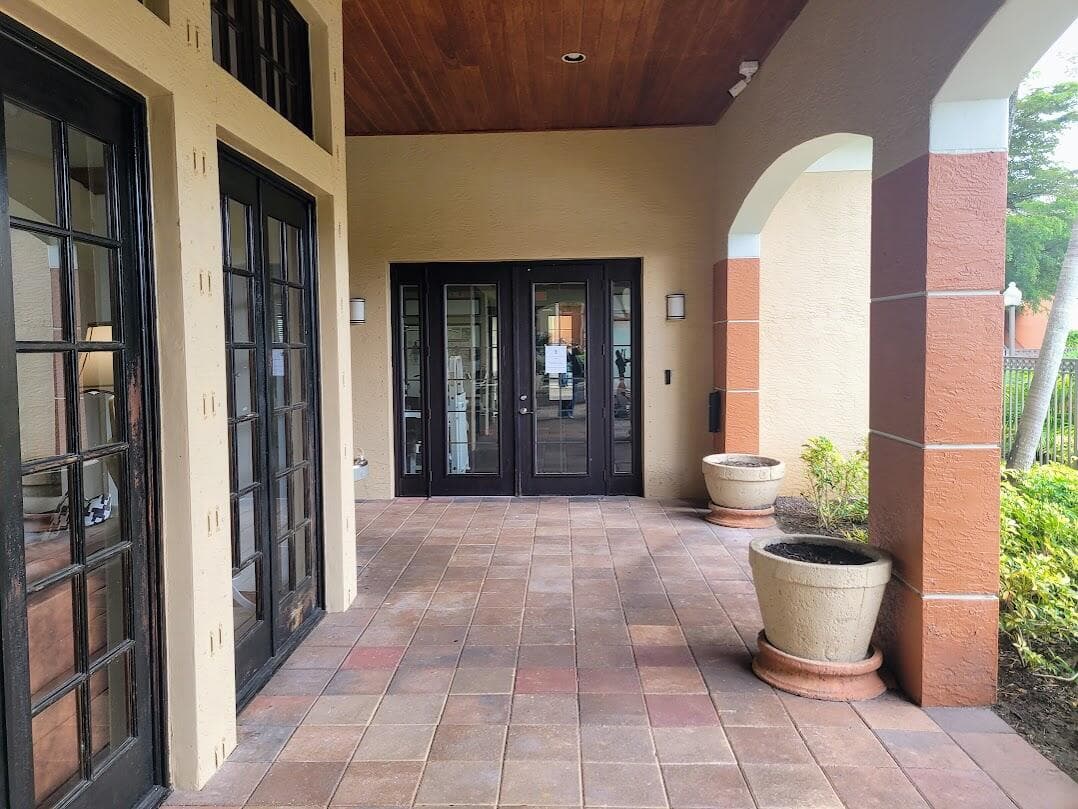 4197 N Haverhill Road 212, West Palm Beach, FL 33417 — photo 22 of 32
