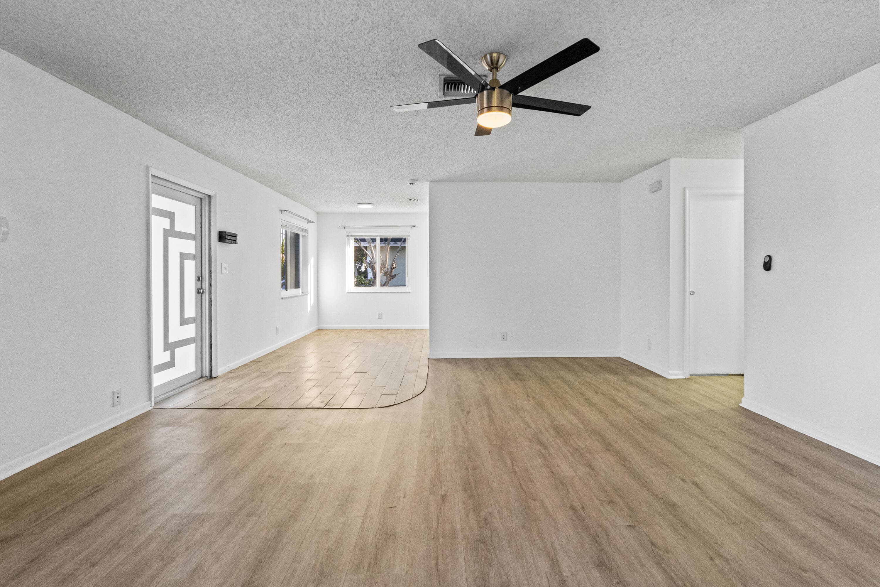 3443 NE 3rd Avenue, Oakland Park, FL 33334 — photo 33 of 59