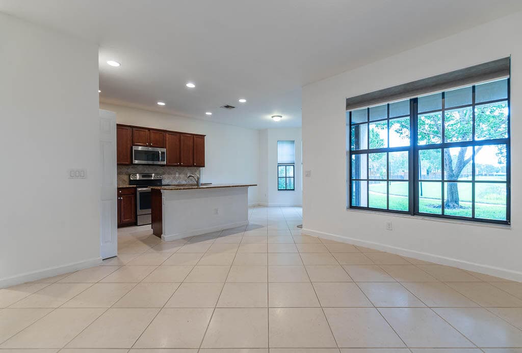 10283 Wellington Parc Drive, Wellington, FL 33449 — photo 9 of 34