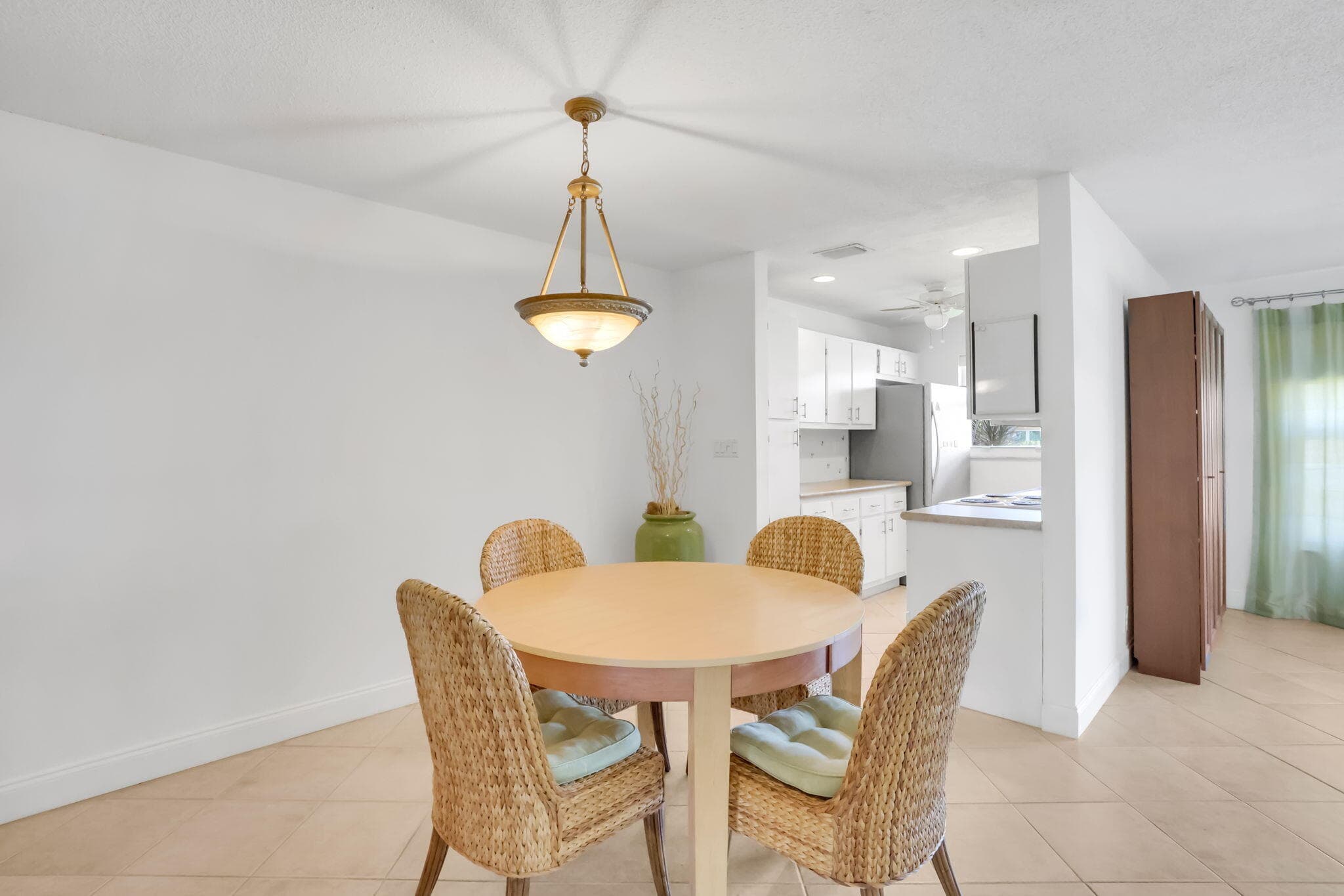 250 High Point Court B, Boynton Beach, FL 33435 — photo 2 of 20