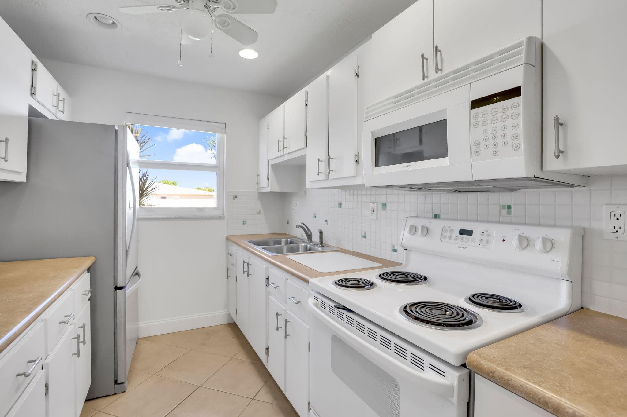 250 High Point Court B, Boynton Beach, FL 33435 — photo 11 of 20