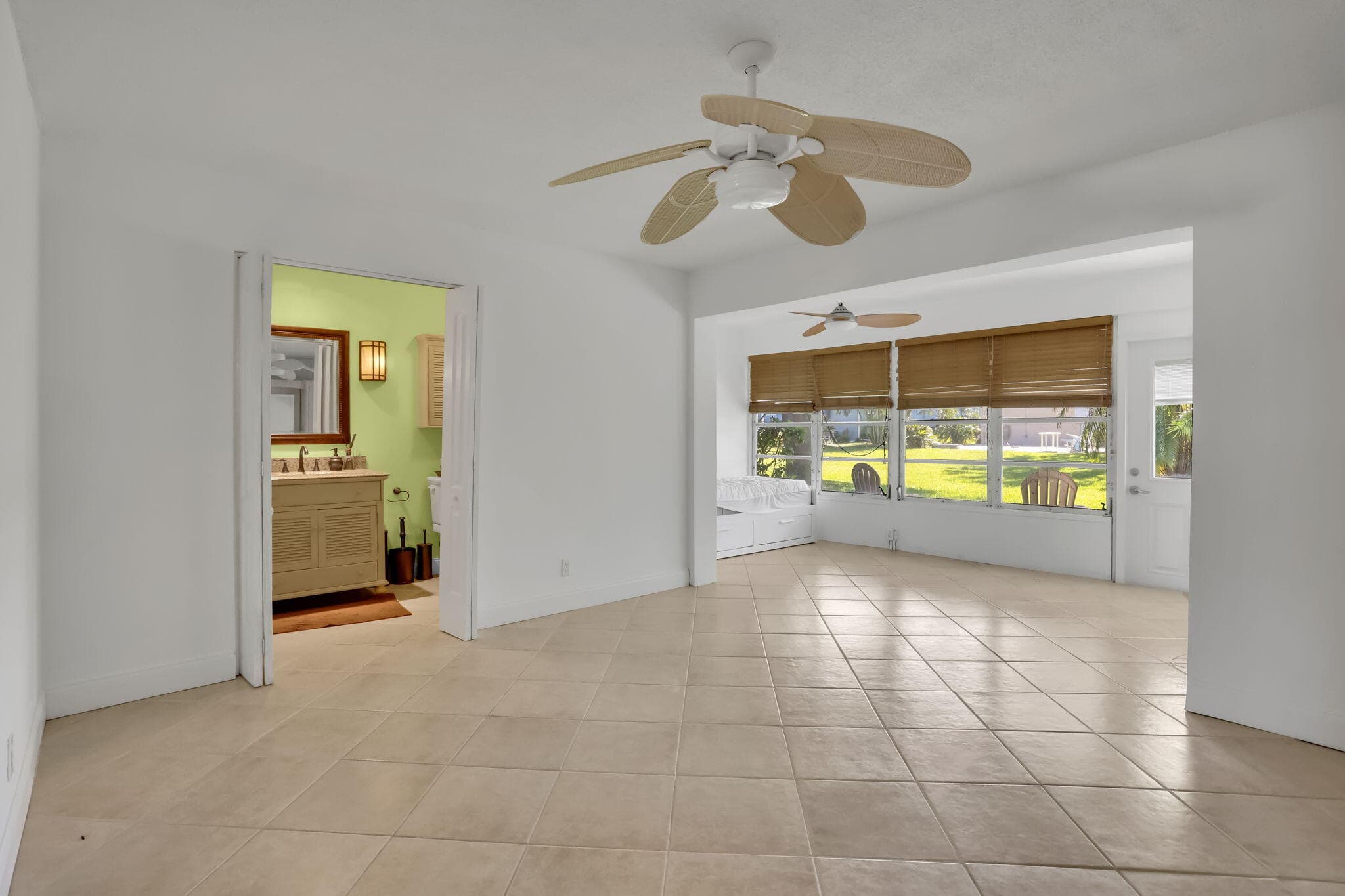 250 High Point Court B, Boynton Beach, FL 33435 — photo 13 of 20