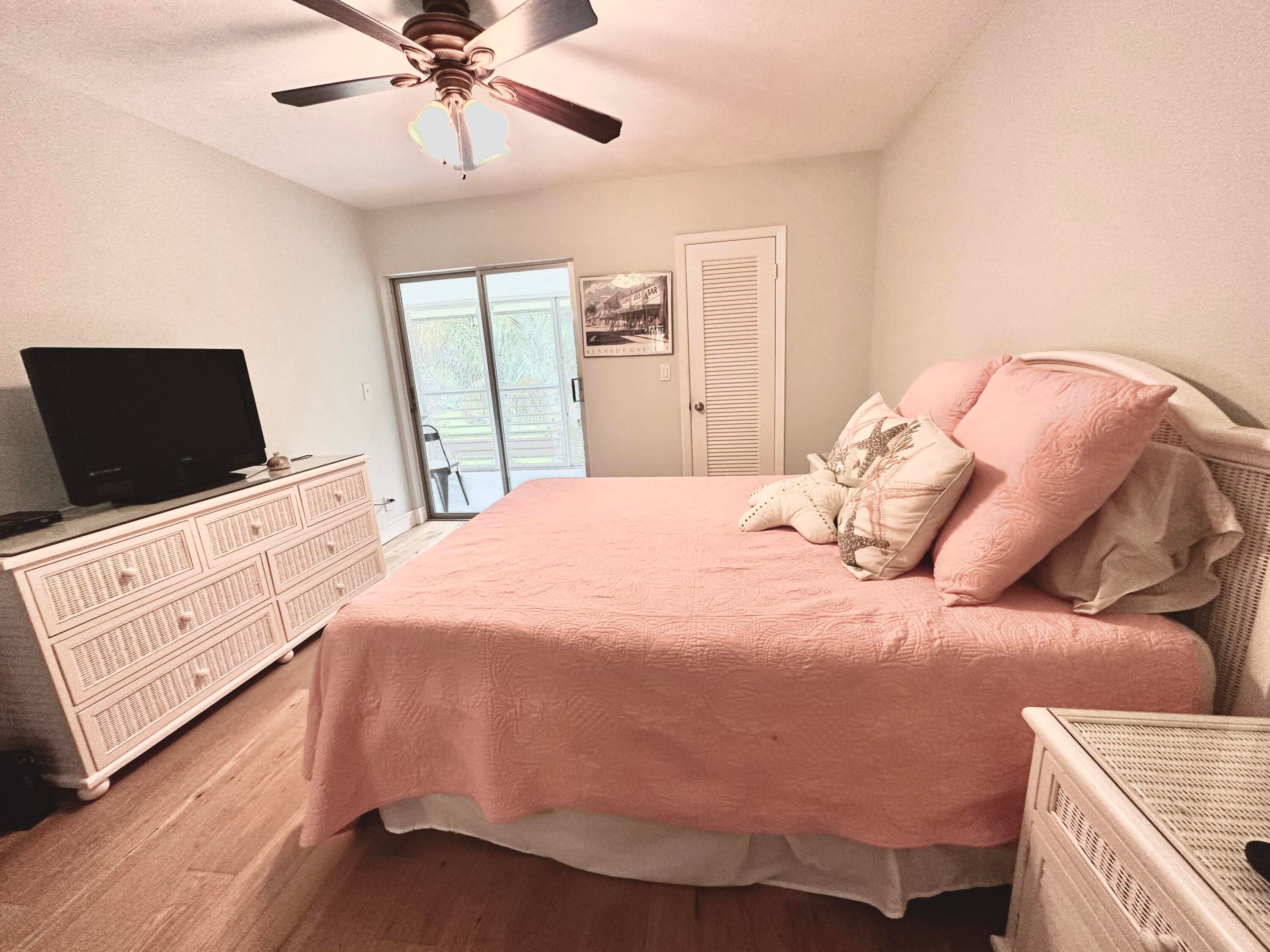 6 Garden Street 204, Tequesta, FL 33469 — photo 4 of 23
